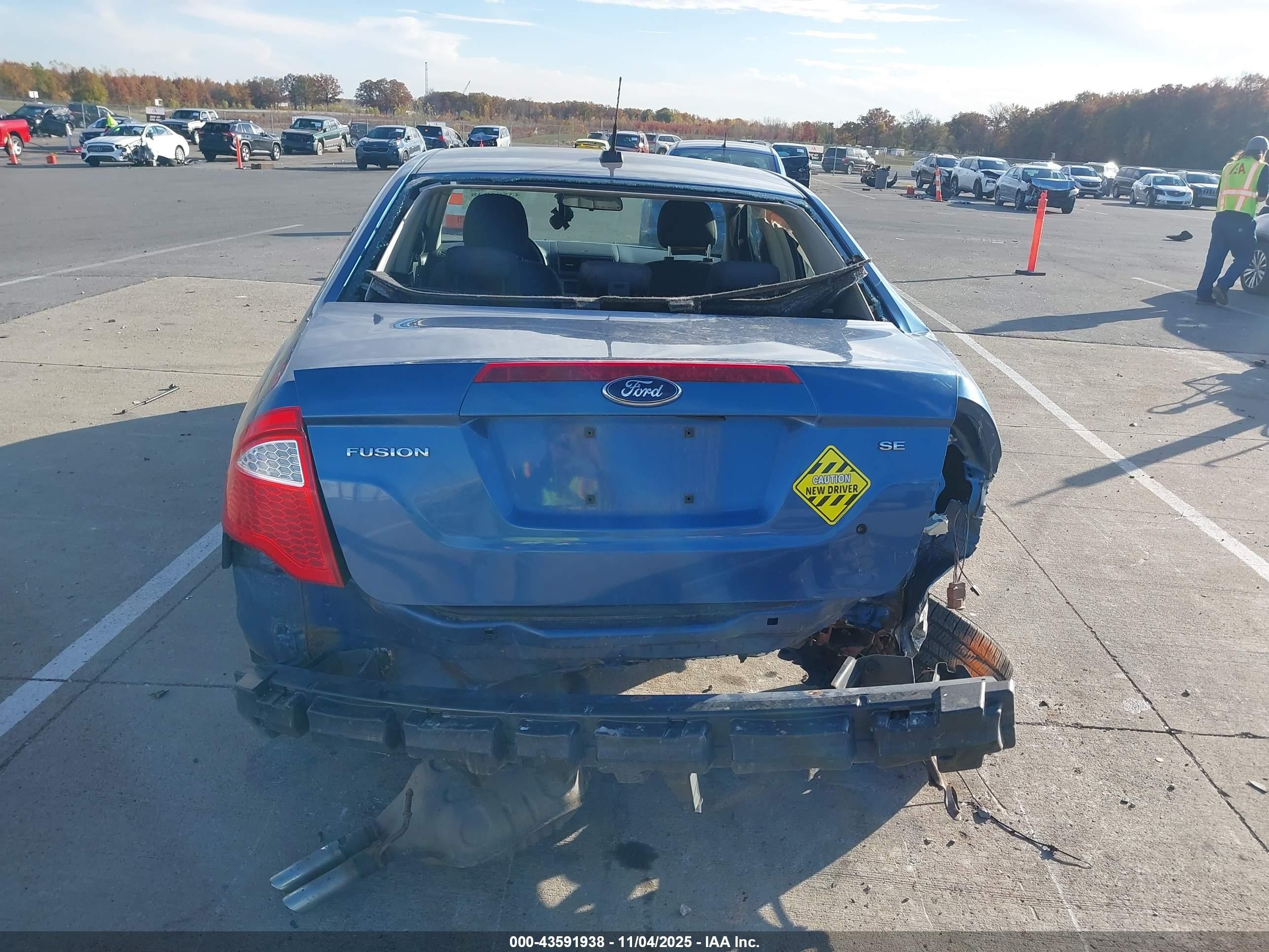 2010 Ford Fusion Se Синий vin: 3FAHP0HA6AR203297