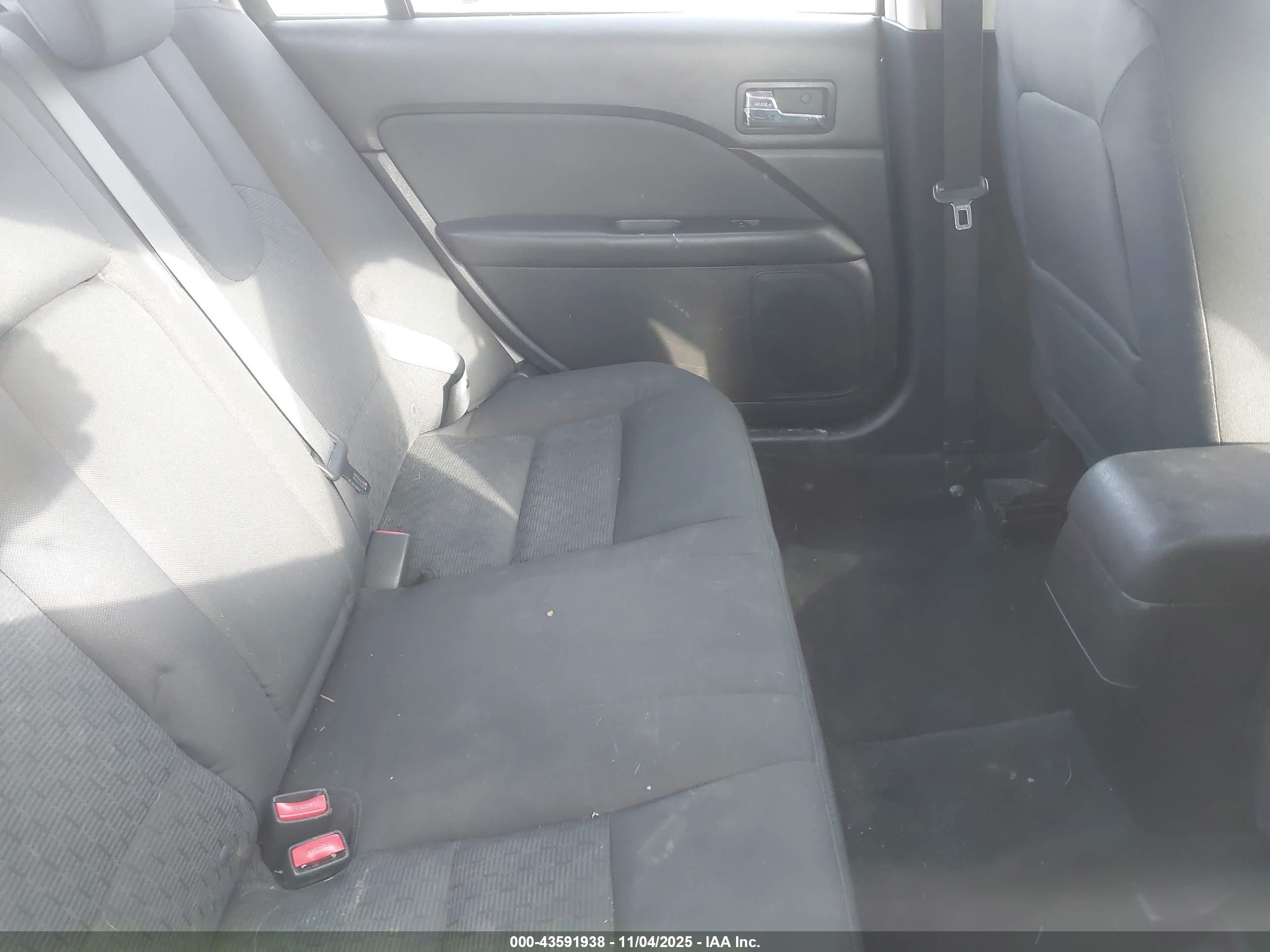2010 Ford Fusion Se Синий vin: 3FAHP0HA6AR203297