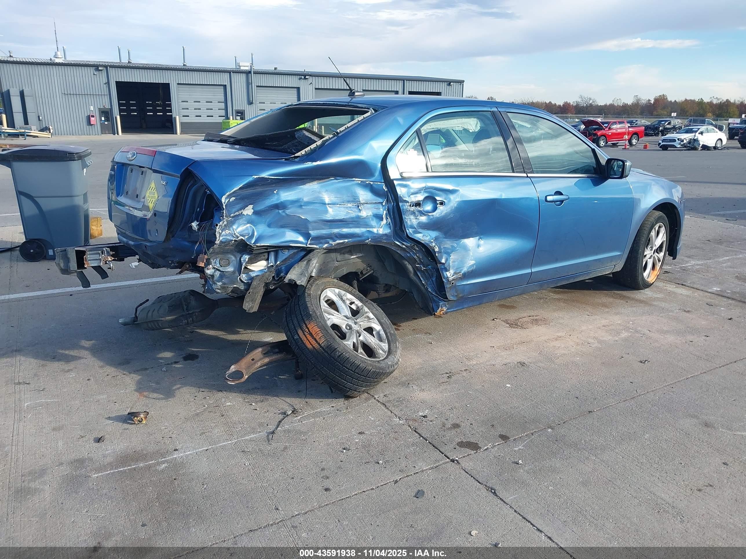 2010 Ford Fusion Se Синий vin: 3FAHP0HA6AR203297