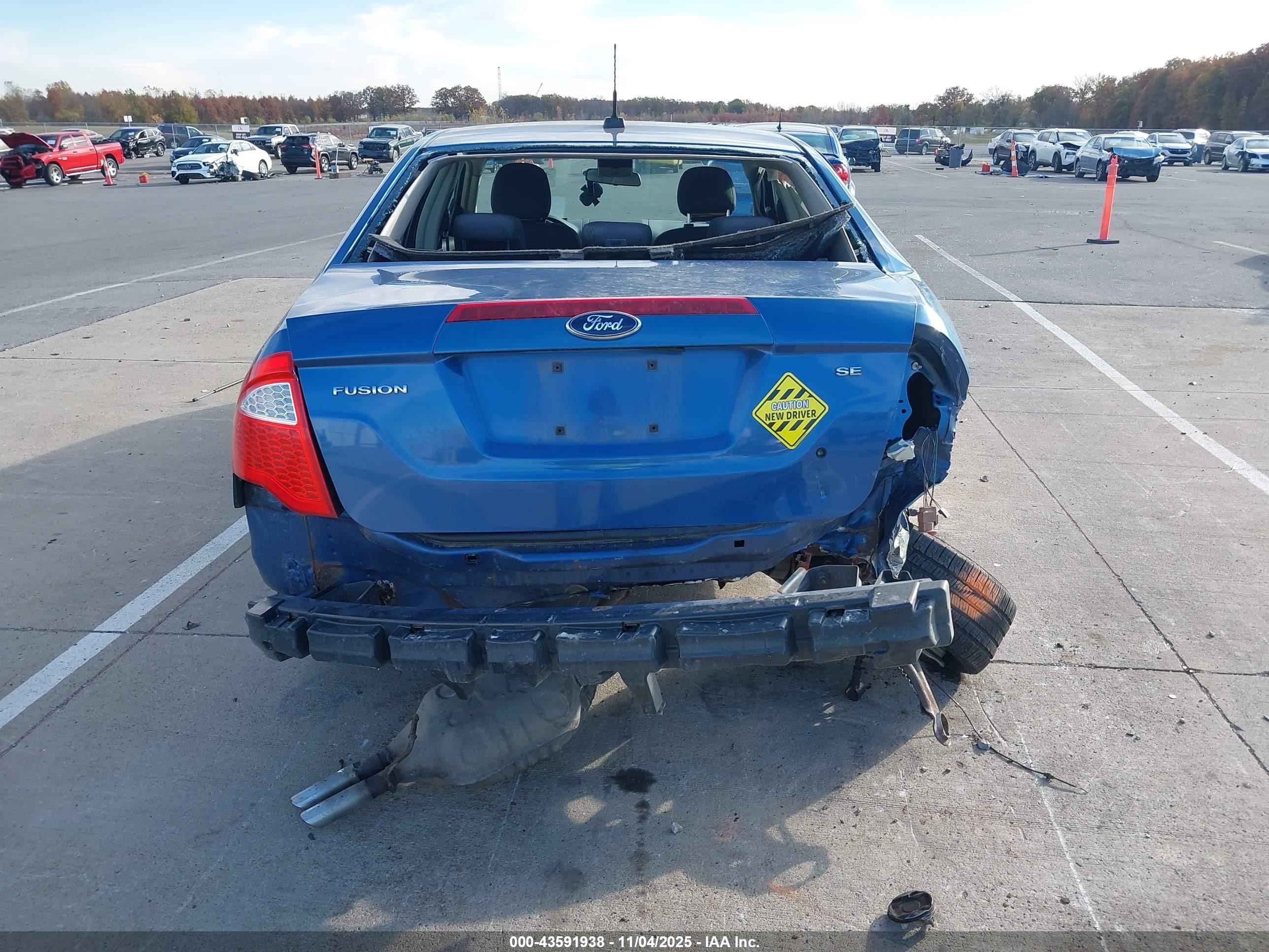 2010 Ford Fusion Se Синий vin: 3FAHP0HA6AR203297