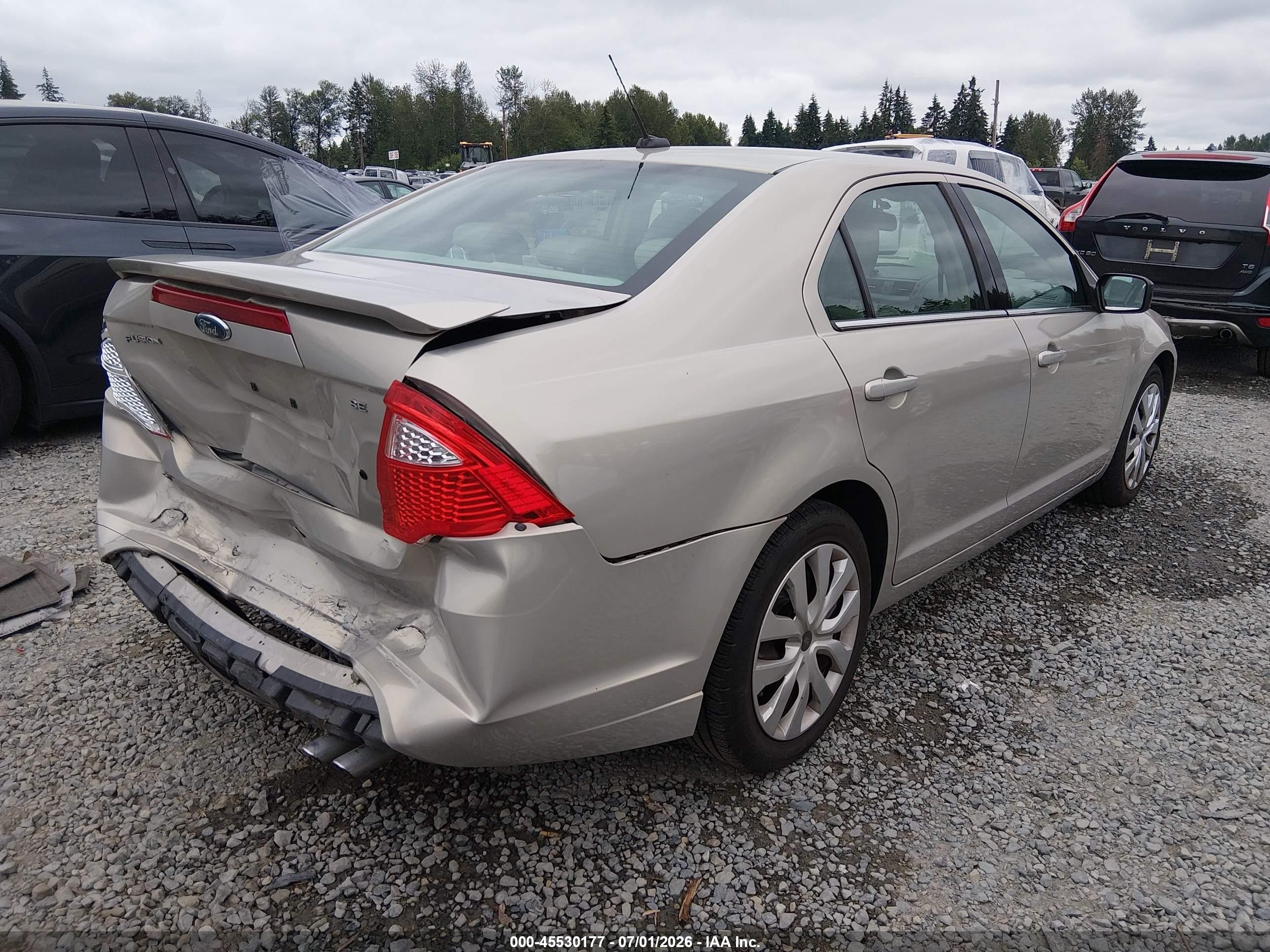 2010 Ford Fusion Se Gold vin: 3FAHP0HA6AR249390
