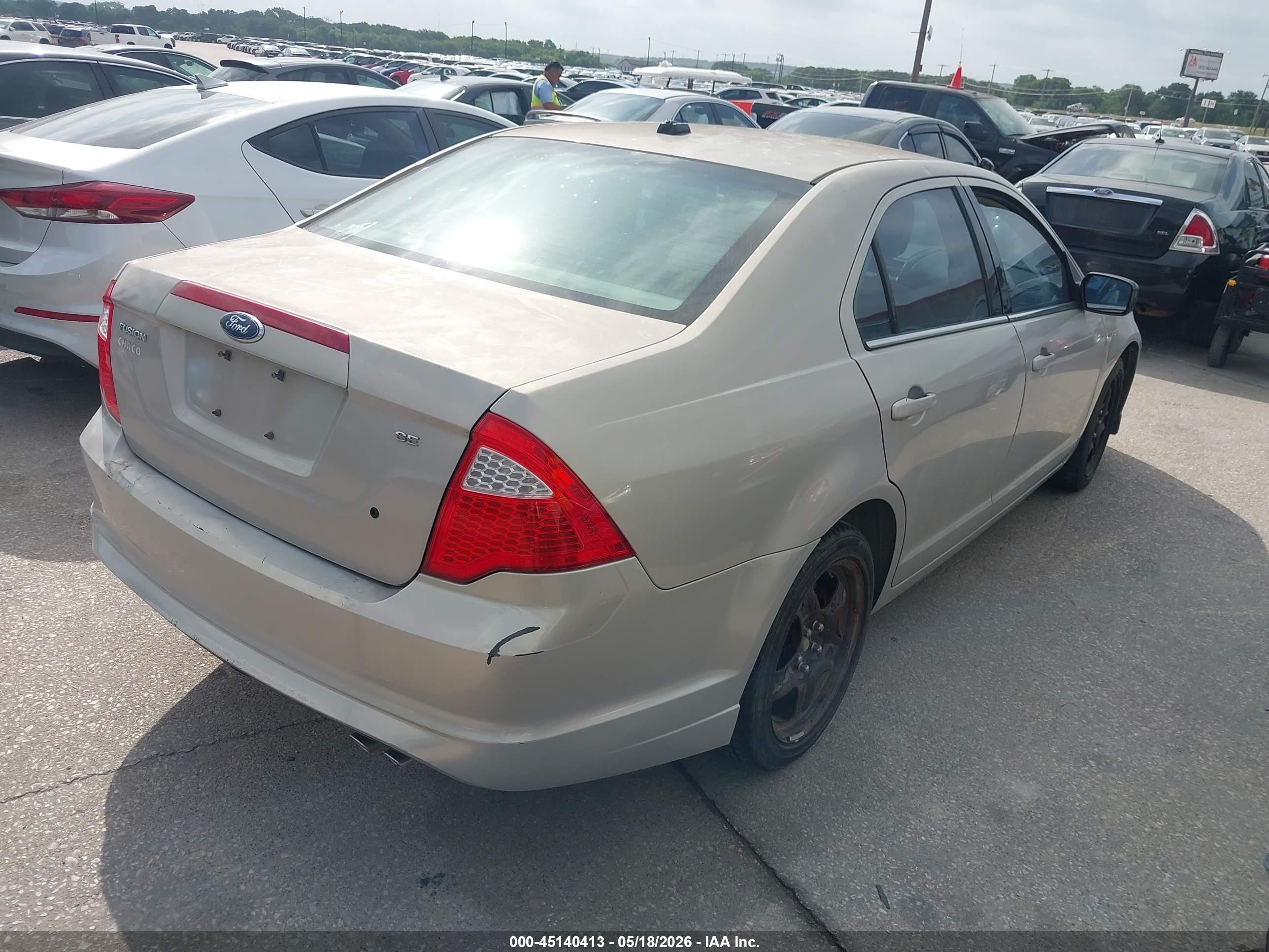 2010 Ford Fusion Se Серебряный vin: 3FAHP0HA6AR292210