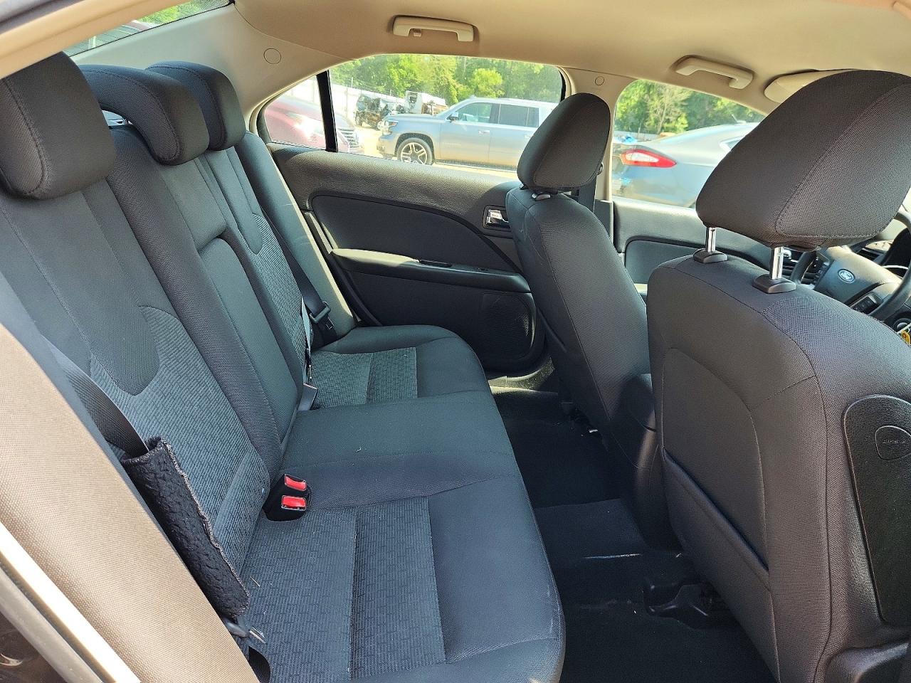 2010 Ford Fusion Se Black vin: 3FAHP0HA6AR380738