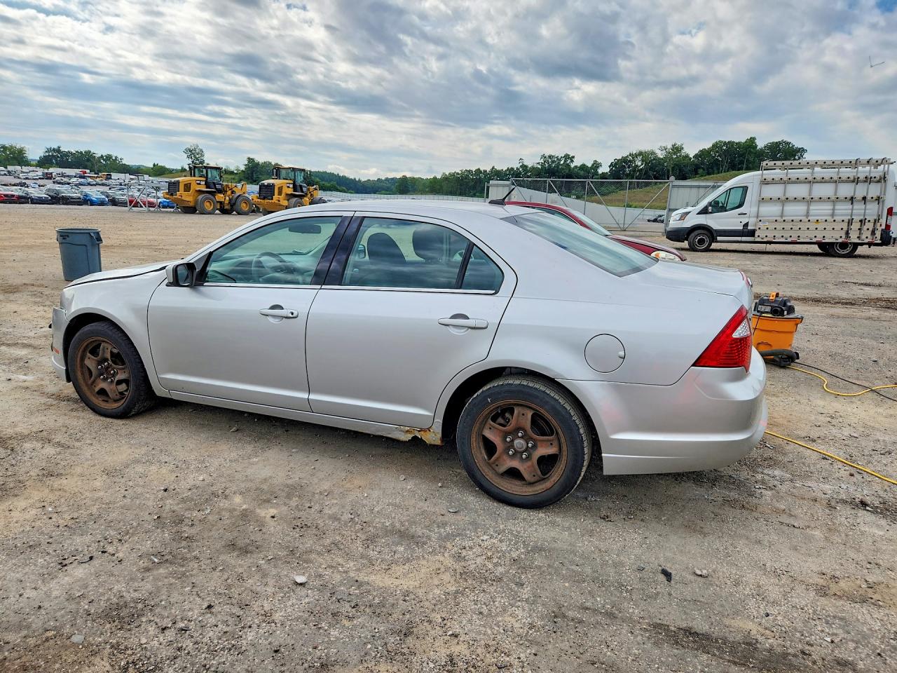 2010 Ford Fusion Se Silver vin: 3FAHP0HA6AR381985