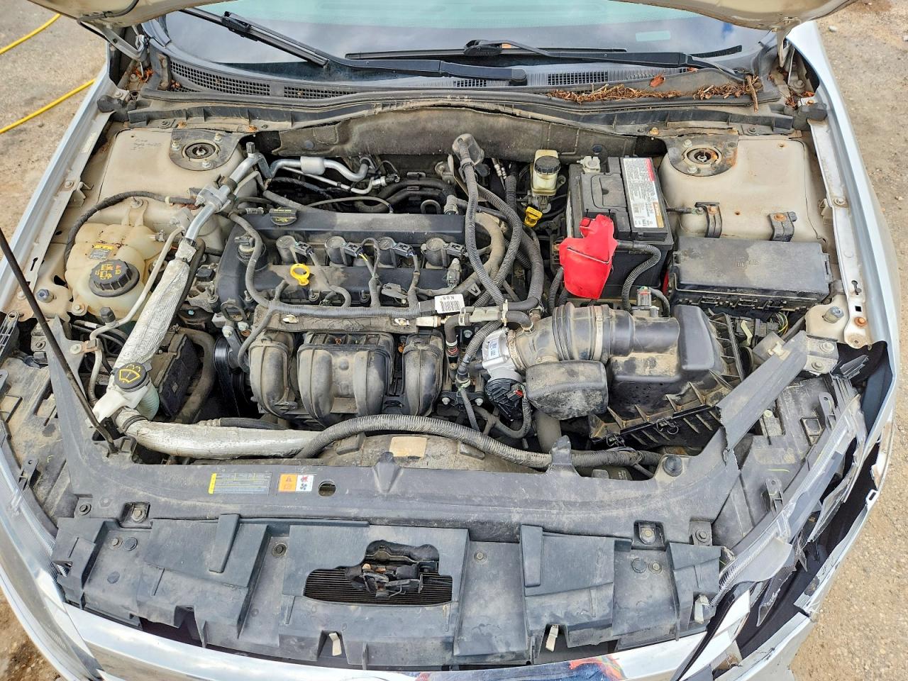 2010 Ford Fusion Se Silver vin: 3FAHP0HA6AR381985