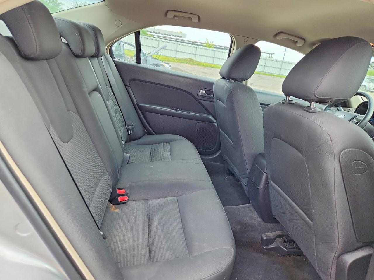 2010 Ford Fusion Se Silver vin: 3FAHP0HA6AR381985