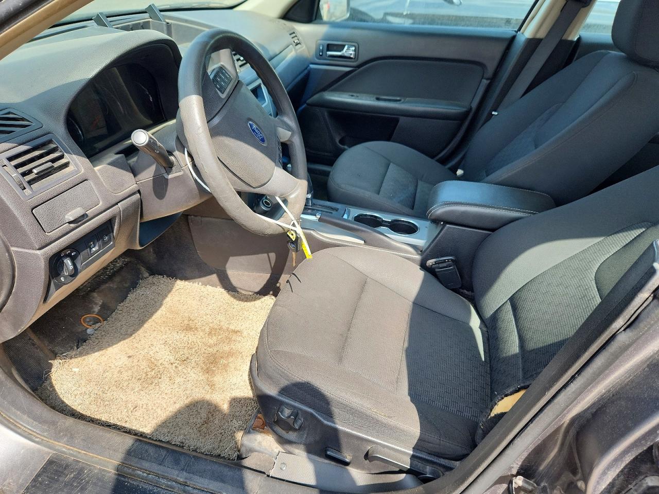 2010 Ford Fusion Se Серый vin: 3FAHP0HA6AR384644