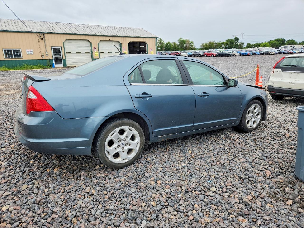 2011 Ford Fusion Gray vin: 3FAHP0HA6BR126108