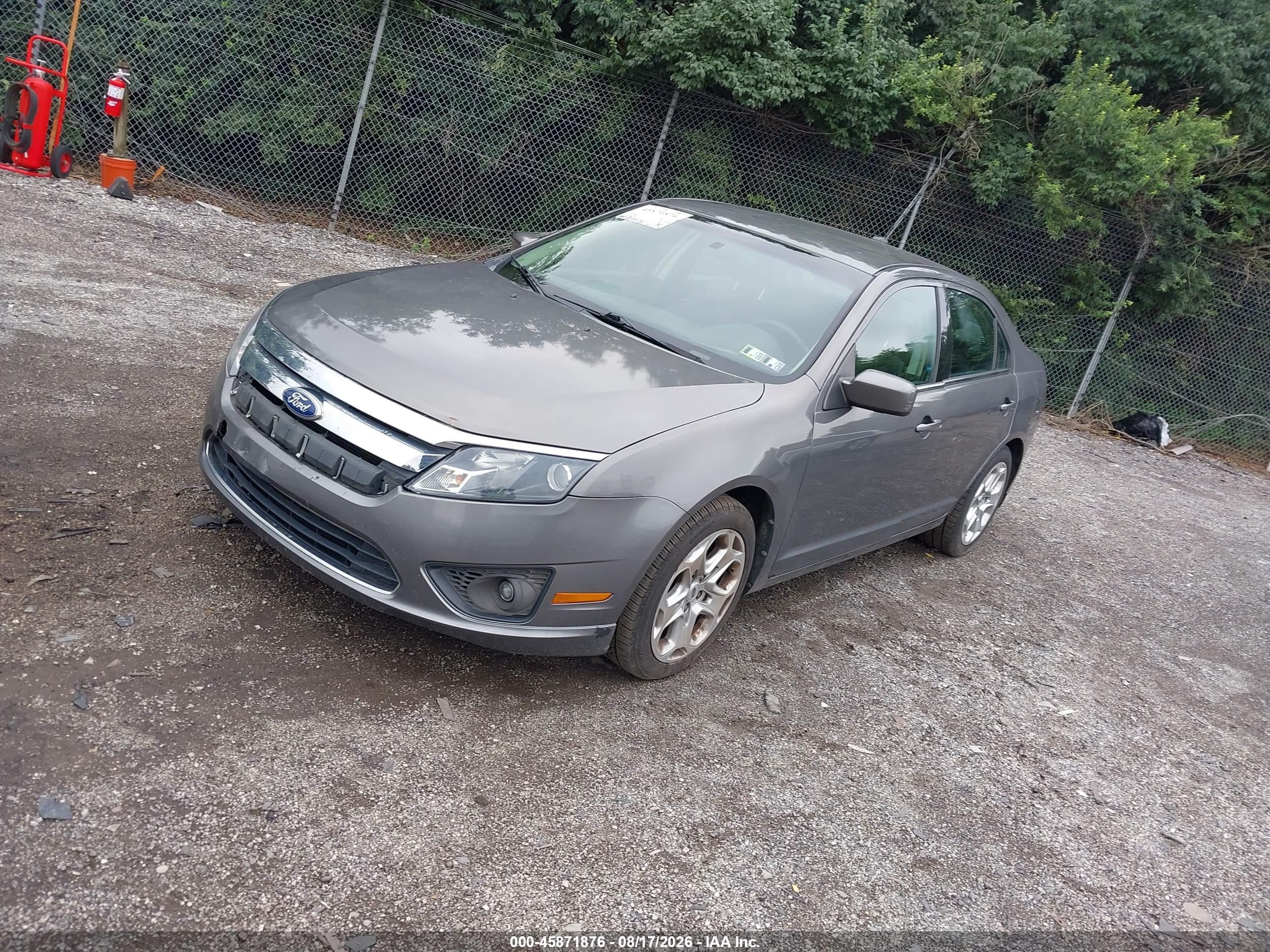 2011 Ford Fusion Se Gray vin: 3FAHP0HA6BR131552
