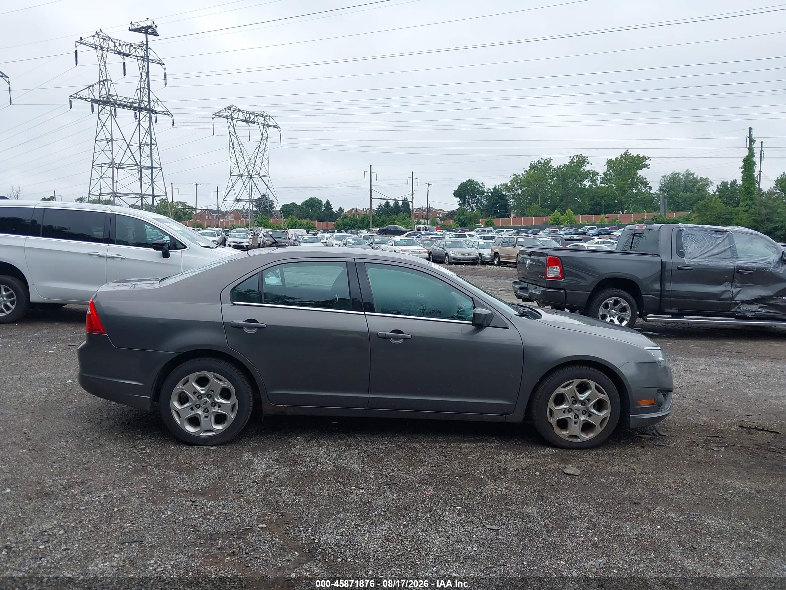 2011 Ford Fusion Se Gray vin: 3FAHP0HA6BR131552