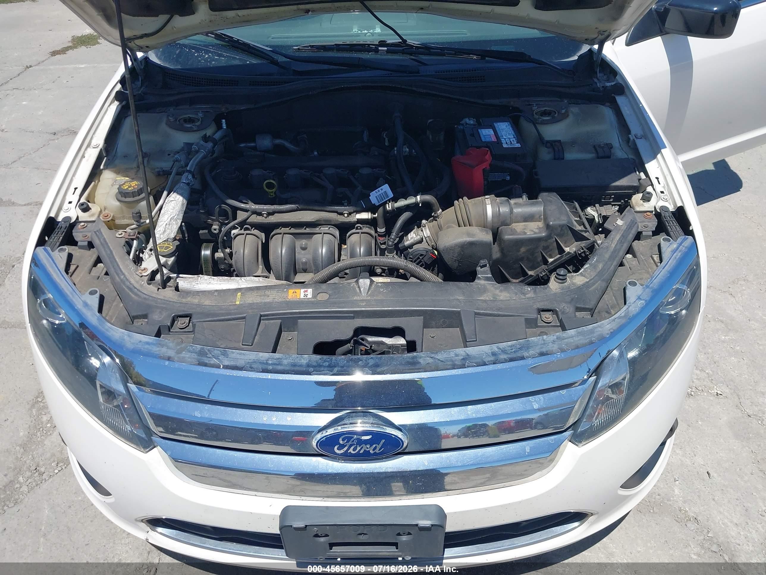 2011 Ford Fusion Se White vin: 3FAHP0HA6BR159349
