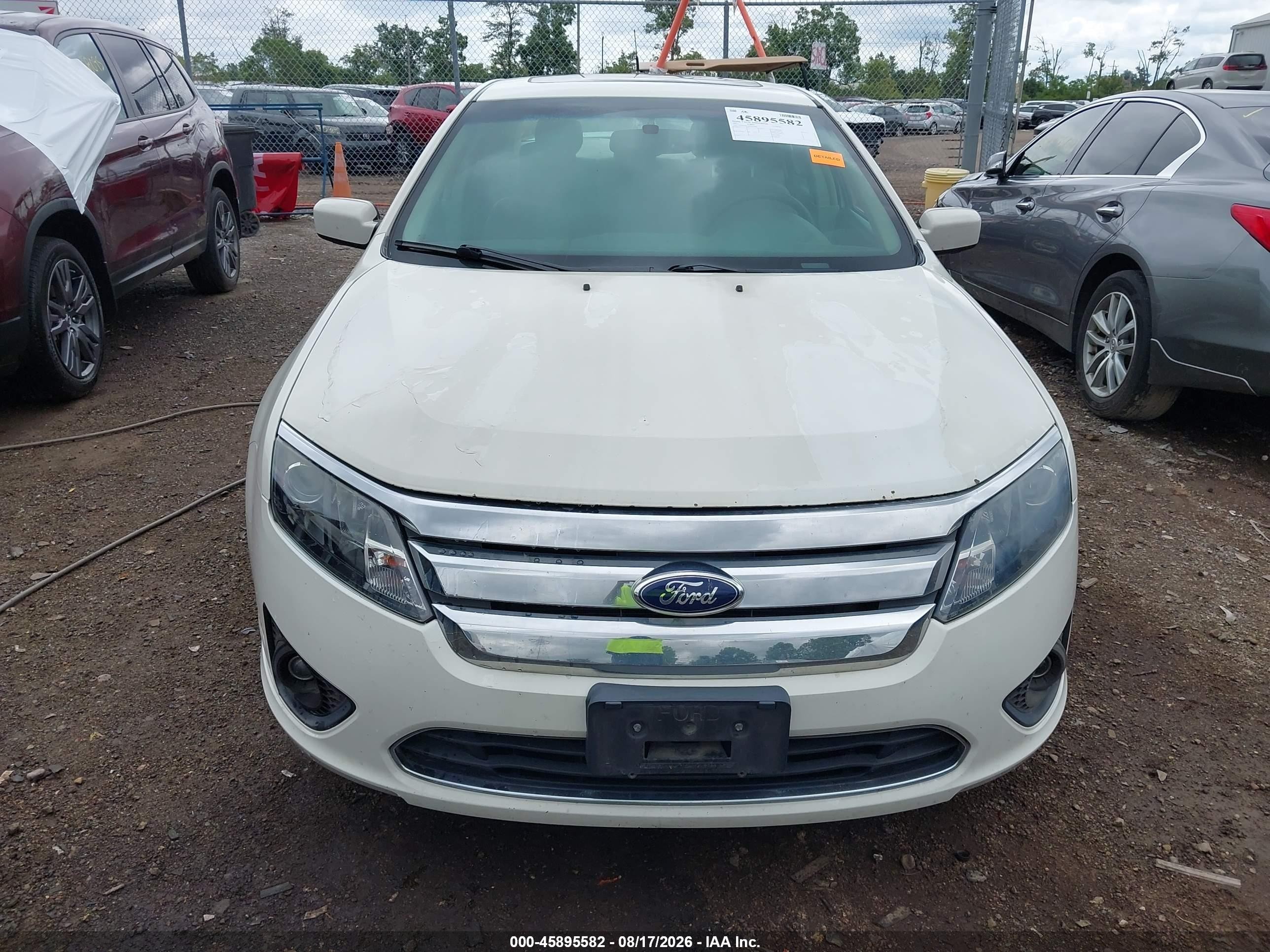 2011 Ford Fusion Se White vin: 3FAHP0HA6BR165006