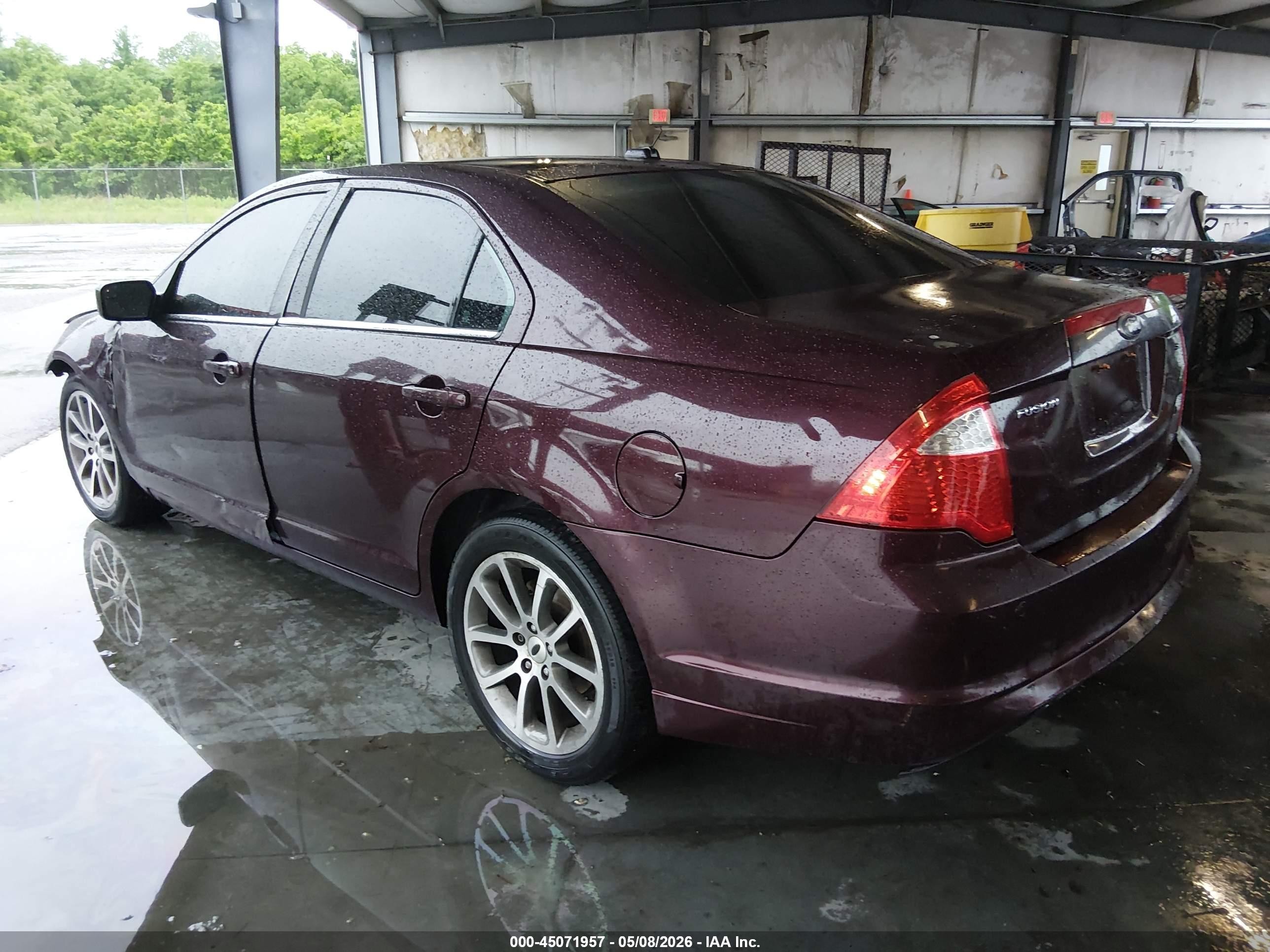 2011 Ford Fusion Se Maroon vin: 3FAHP0HA6BR172716