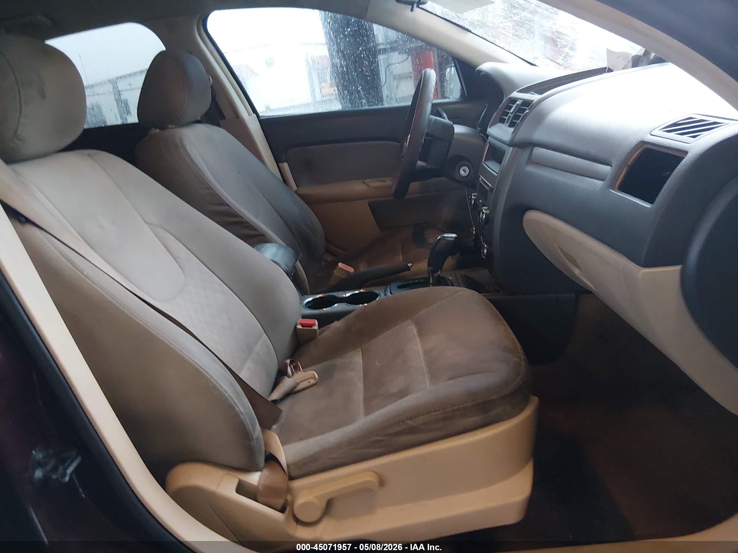2011 Ford Fusion Se Maroon vin: 3FAHP0HA6BR172716