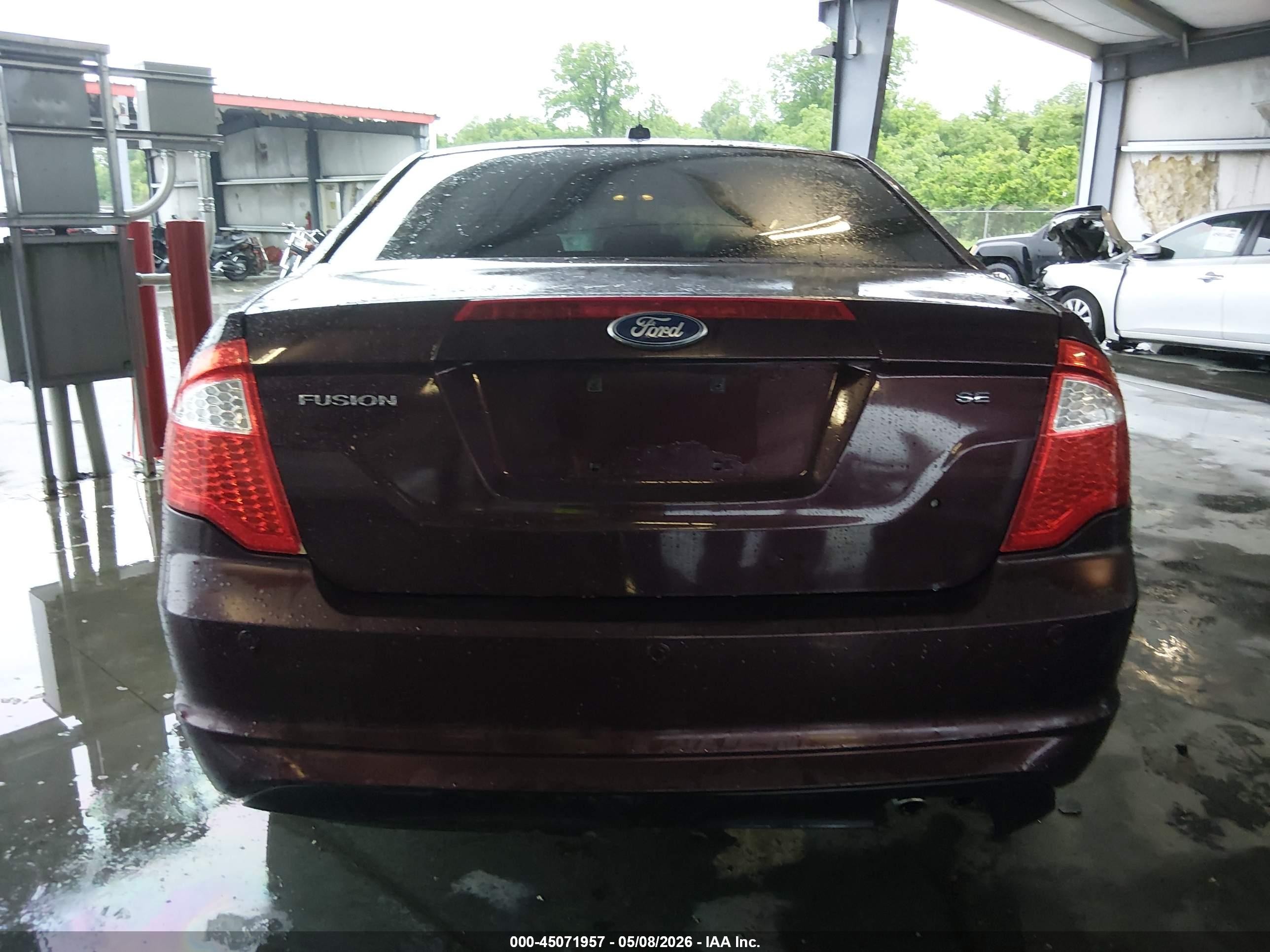 2011 Ford Fusion Se Maroon vin: 3FAHP0HA6BR172716