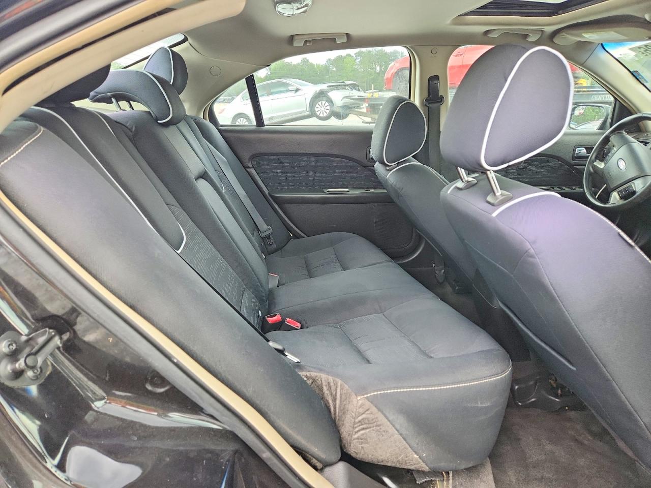 2011 Ford Fusion Se Black vin: 3FAHP0HA6BR194781