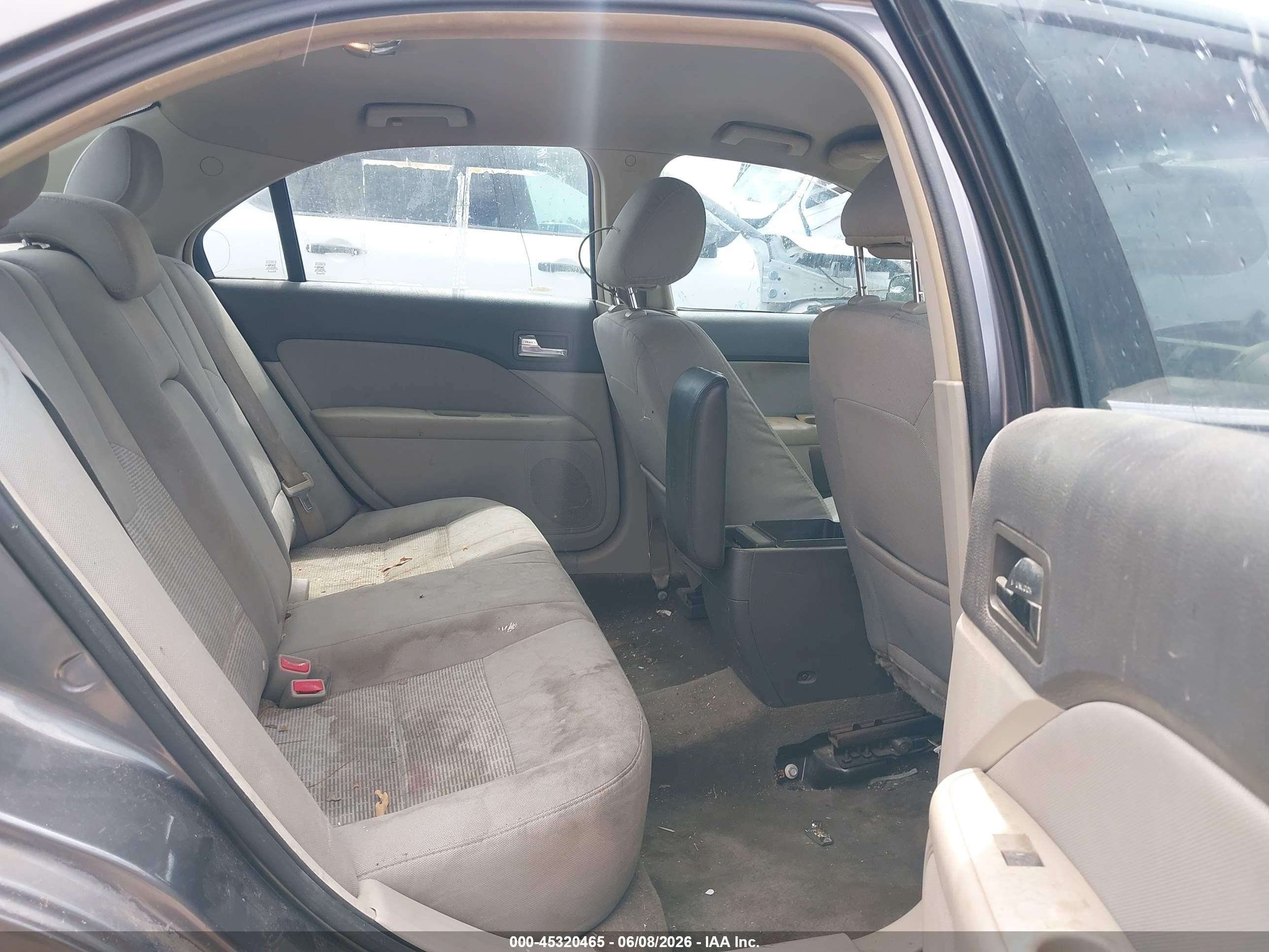 2011 Ford Fusion Se Серый vin: 3FAHP0HA6BR214205