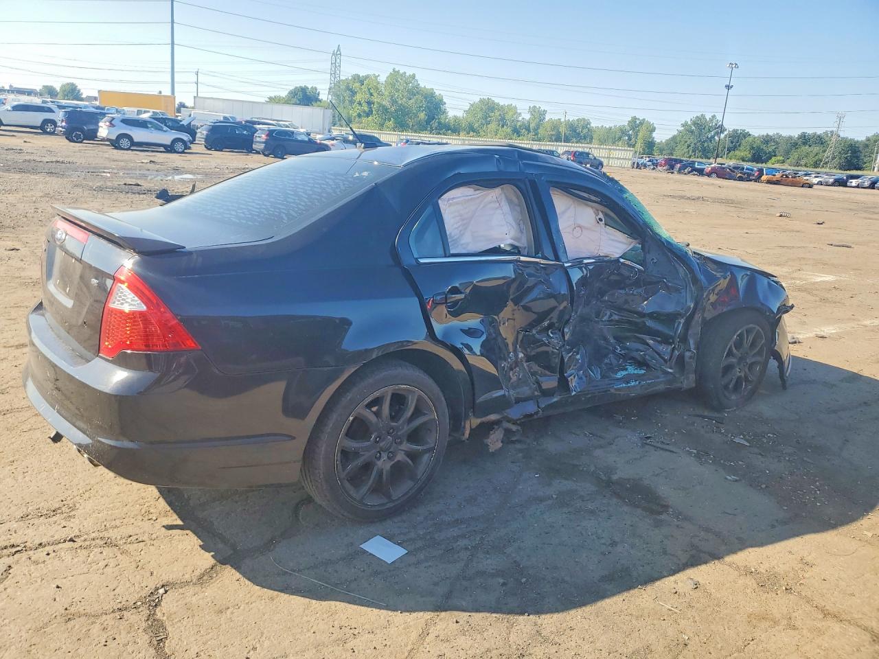 2011 Ford Fusion Se Black vin: 3FAHP0HA6BR219940
