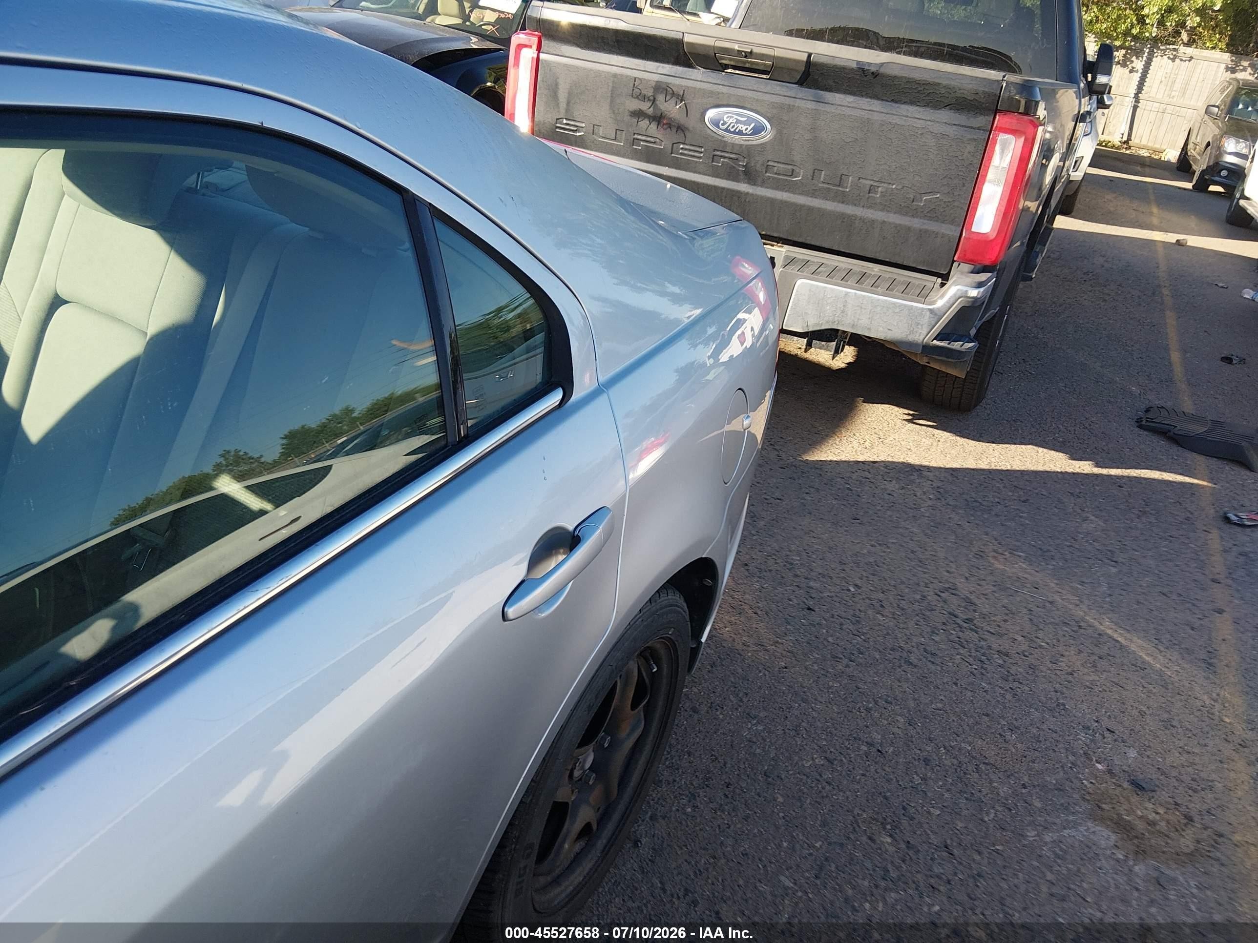 2011 Ford Fusion Se Gray vin: 3FAHP0HA6BR244546