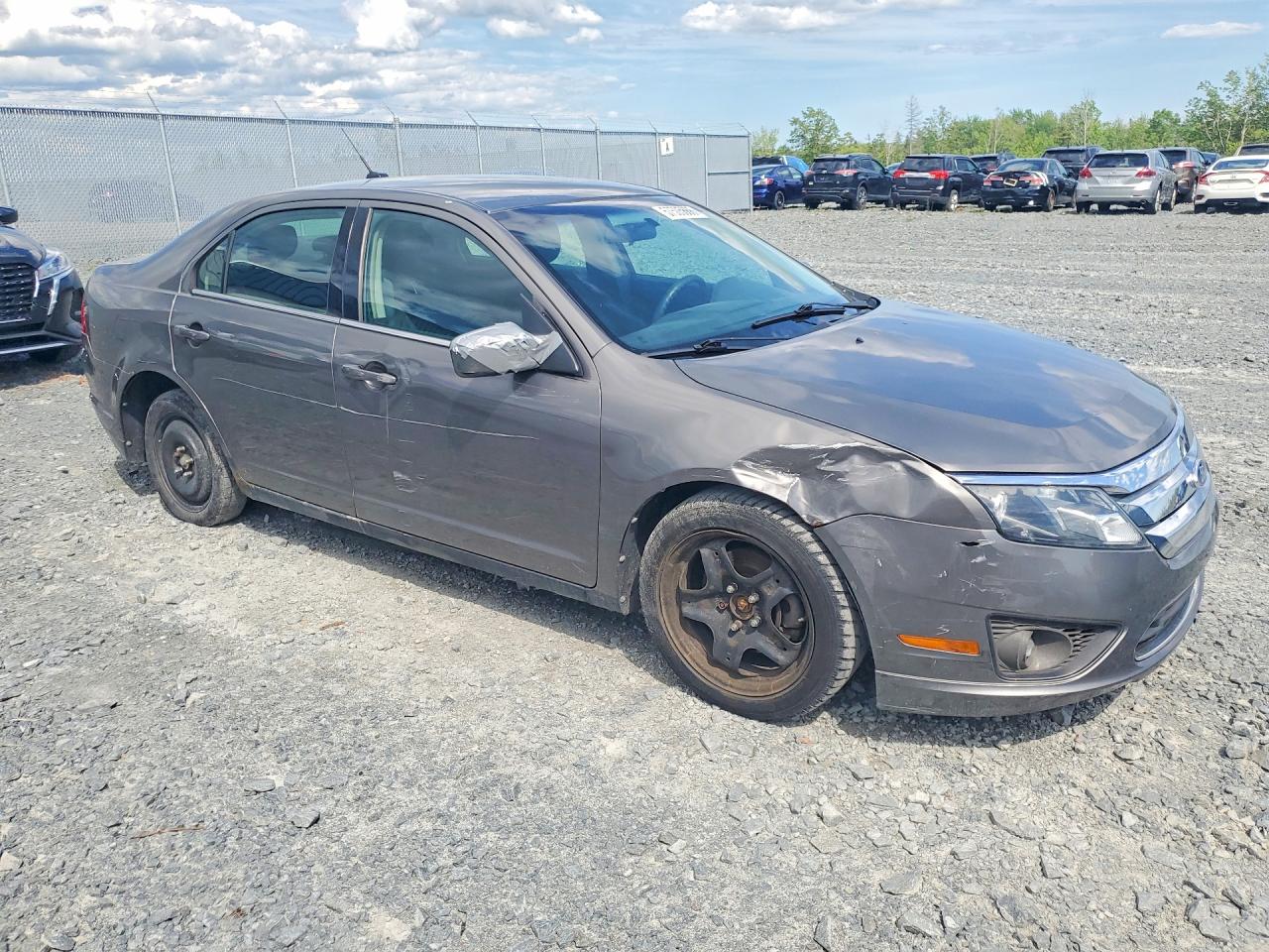 2011 Ford Fusion Se Gray vin: 3FAHP0HA6BR247043