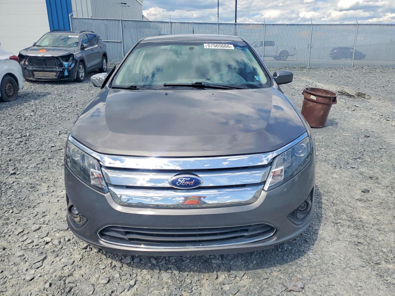2011 Ford Fusion Se Gray vin: 3FAHP0HA6BR247043