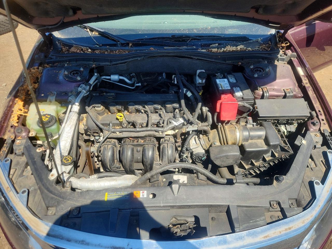 2011 Ford Fusion Se Red vin: 3FAHP0HA6BR277305