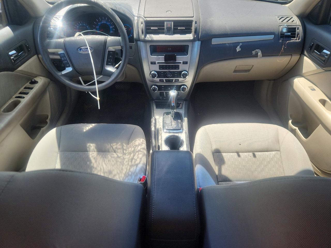 2011 Ford Fusion Se Red vin: 3FAHP0HA6BR277305