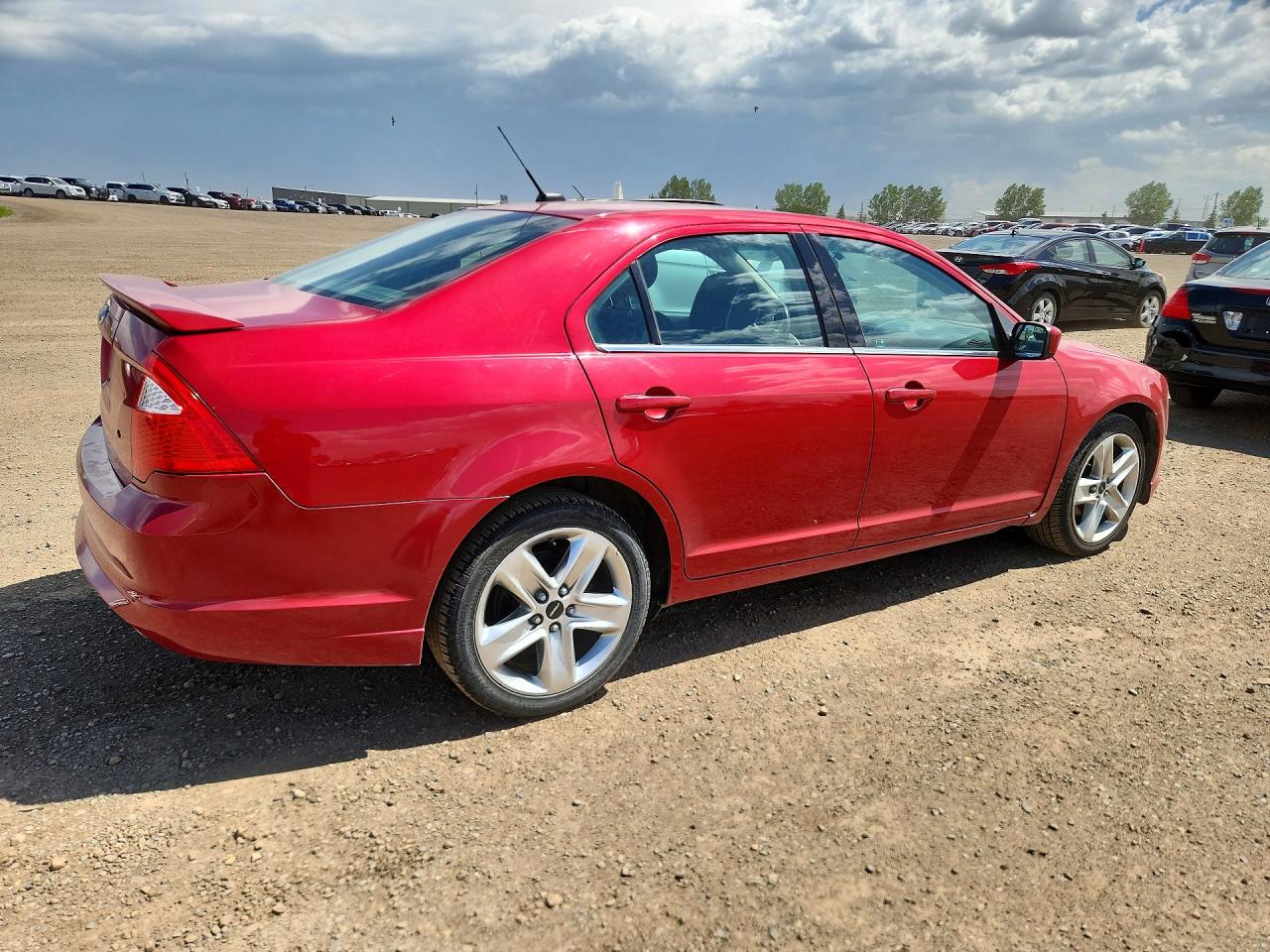 2011 Ford Fusion Se Red vin: 3FAHP0HA6BR282827