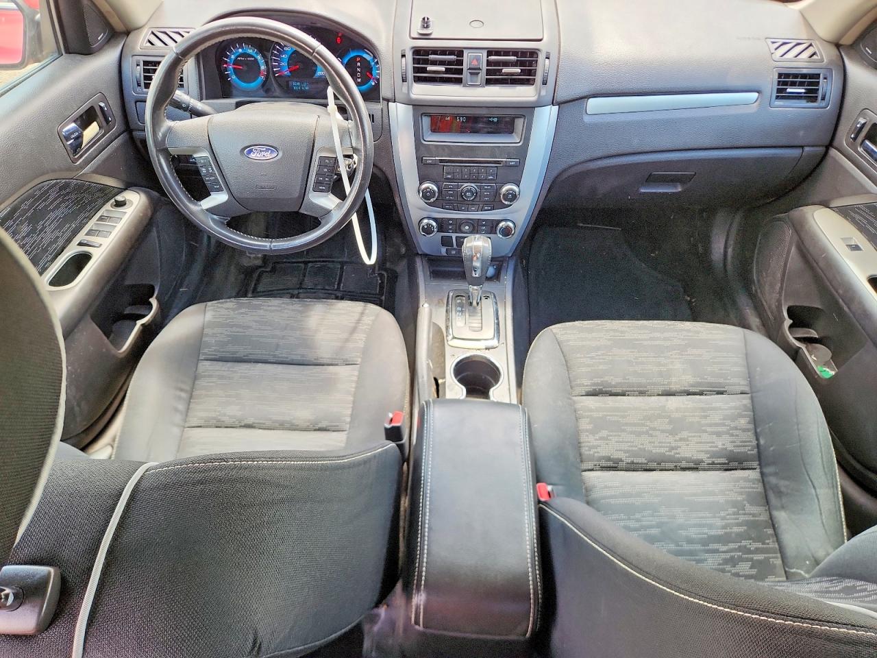 2011 Ford Fusion Se Red vin: 3FAHP0HA6BR282827