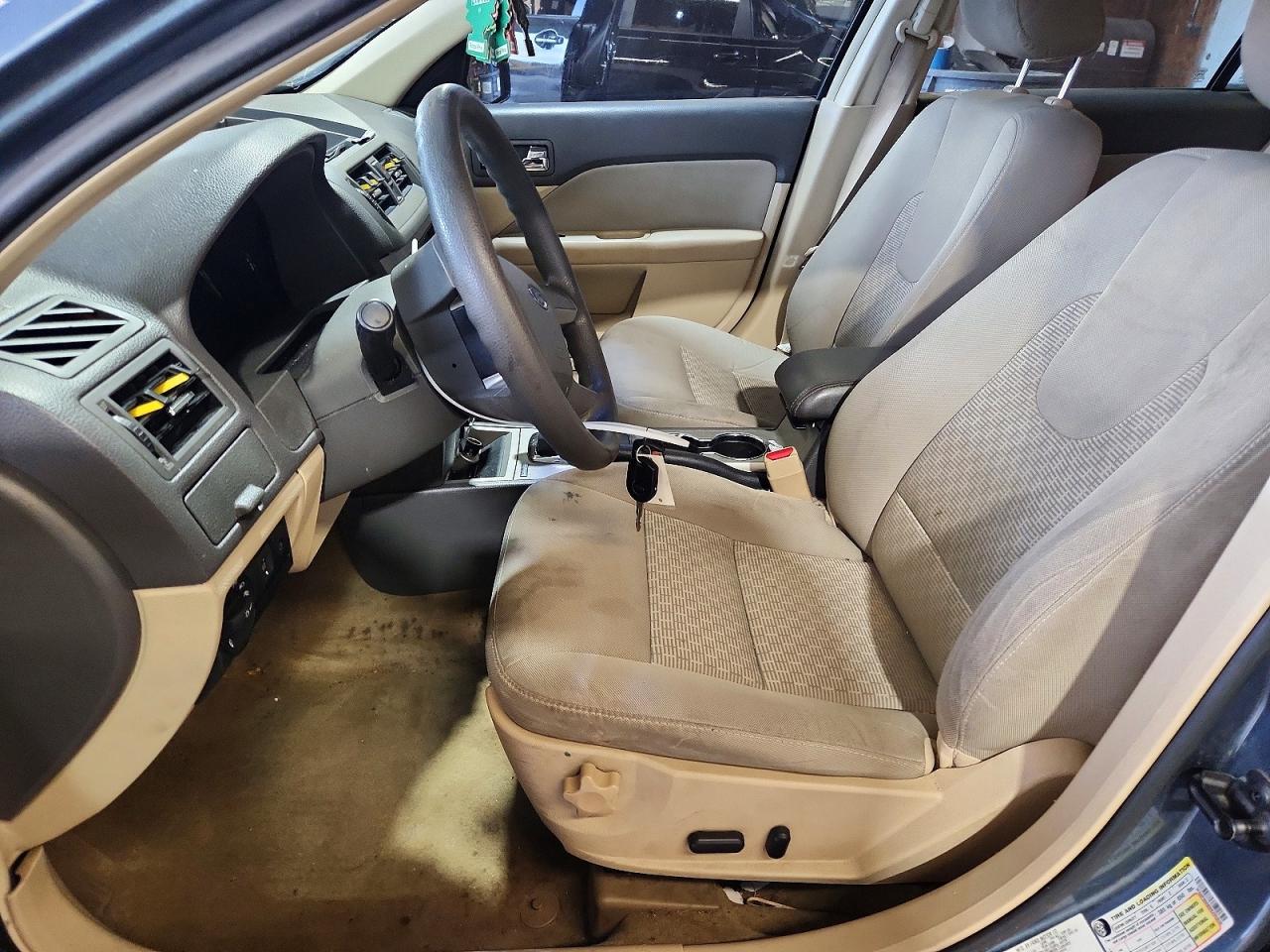 2011 Ford Fusion Se Blue vin: 3FAHP0HA6BR295836