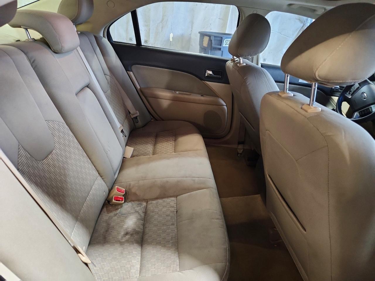 2011 Ford Fusion Se Blue vin: 3FAHP0HA6BR295836