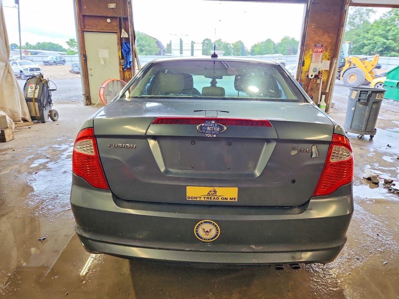 2011 Ford Fusion Se Blue vin: 3FAHP0HA6BR295836