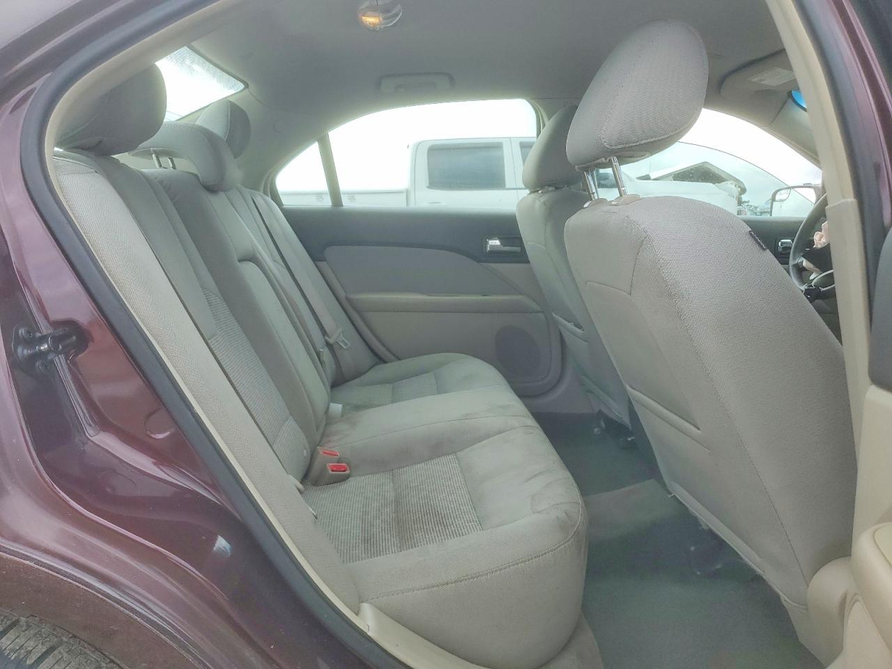 2011 Ford Fusion Se Burgundy vin: 3FAHP0HA6BR302753