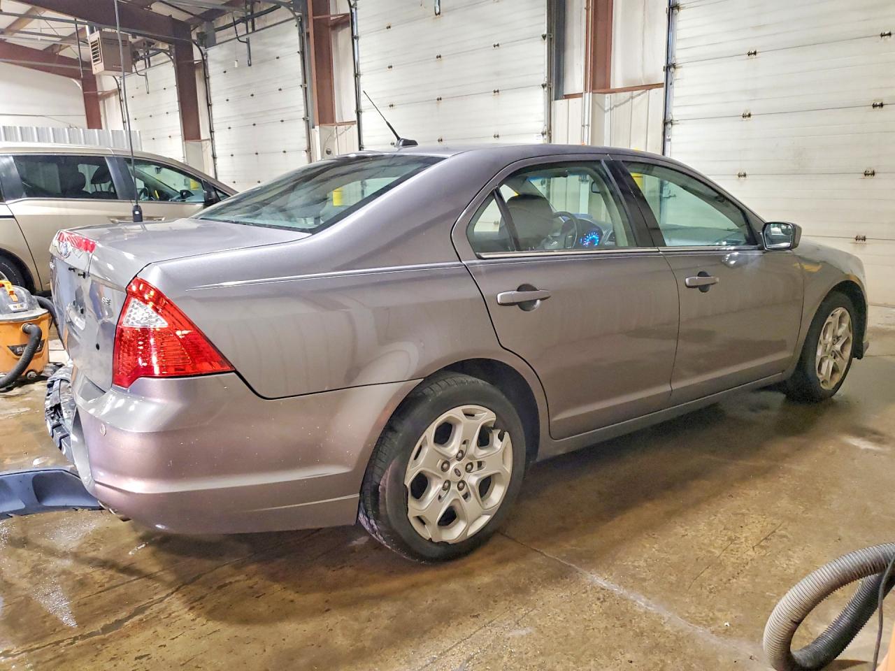 2011 Ford Fusion Se Gray vin: 3FAHP0HA6BR307824