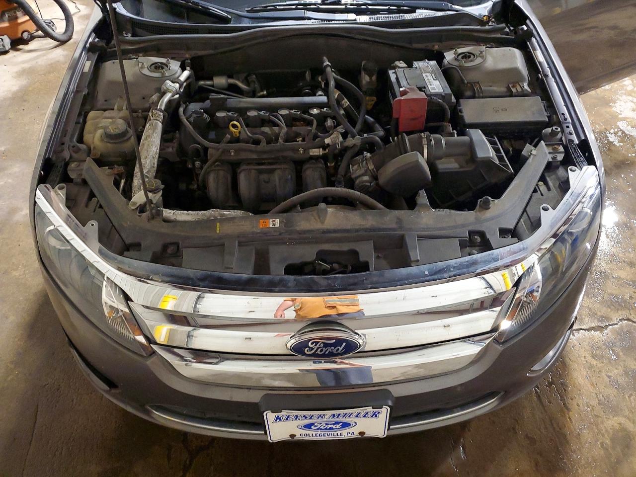 2011 Ford Fusion Se Gray vin: 3FAHP0HA6BR307824