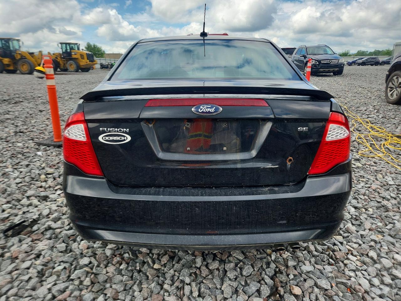 2011 Ford Fusion Se Black vin: 3FAHP0HA6BR317916