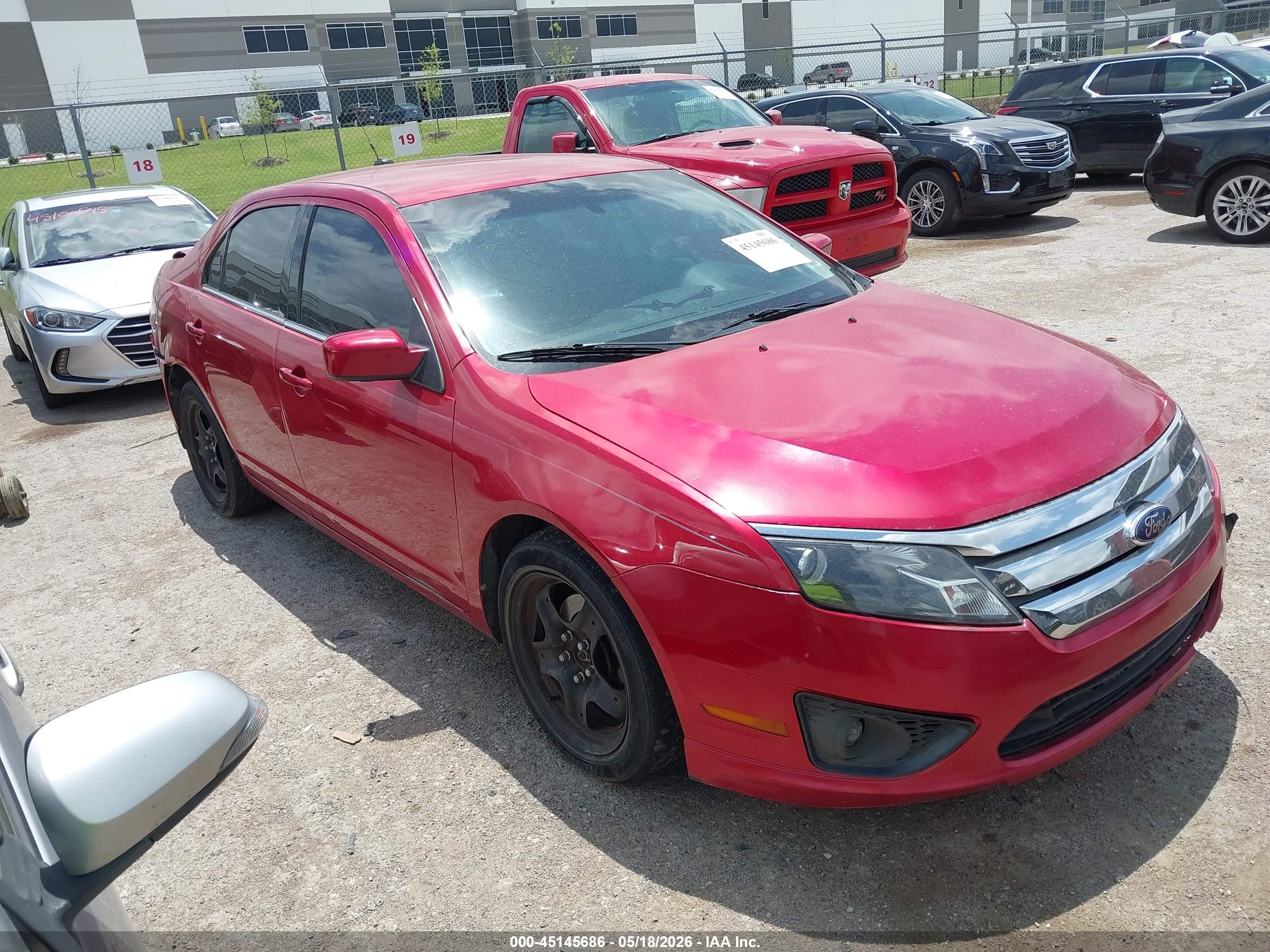 2011 Ford Fusion Se Red vin: 3FAHP0HA6BR342444