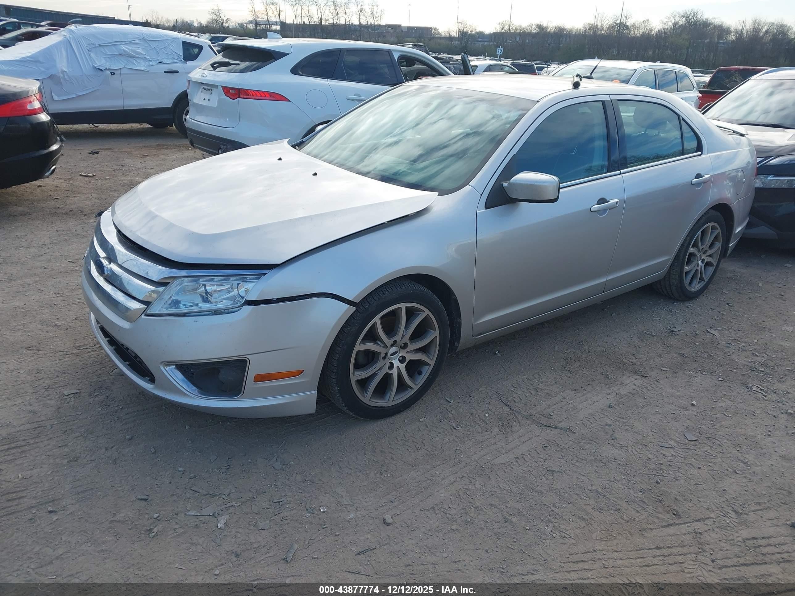 2012 Ford Fusion Se Silver vin: 3FAHP0HA6CR112906
