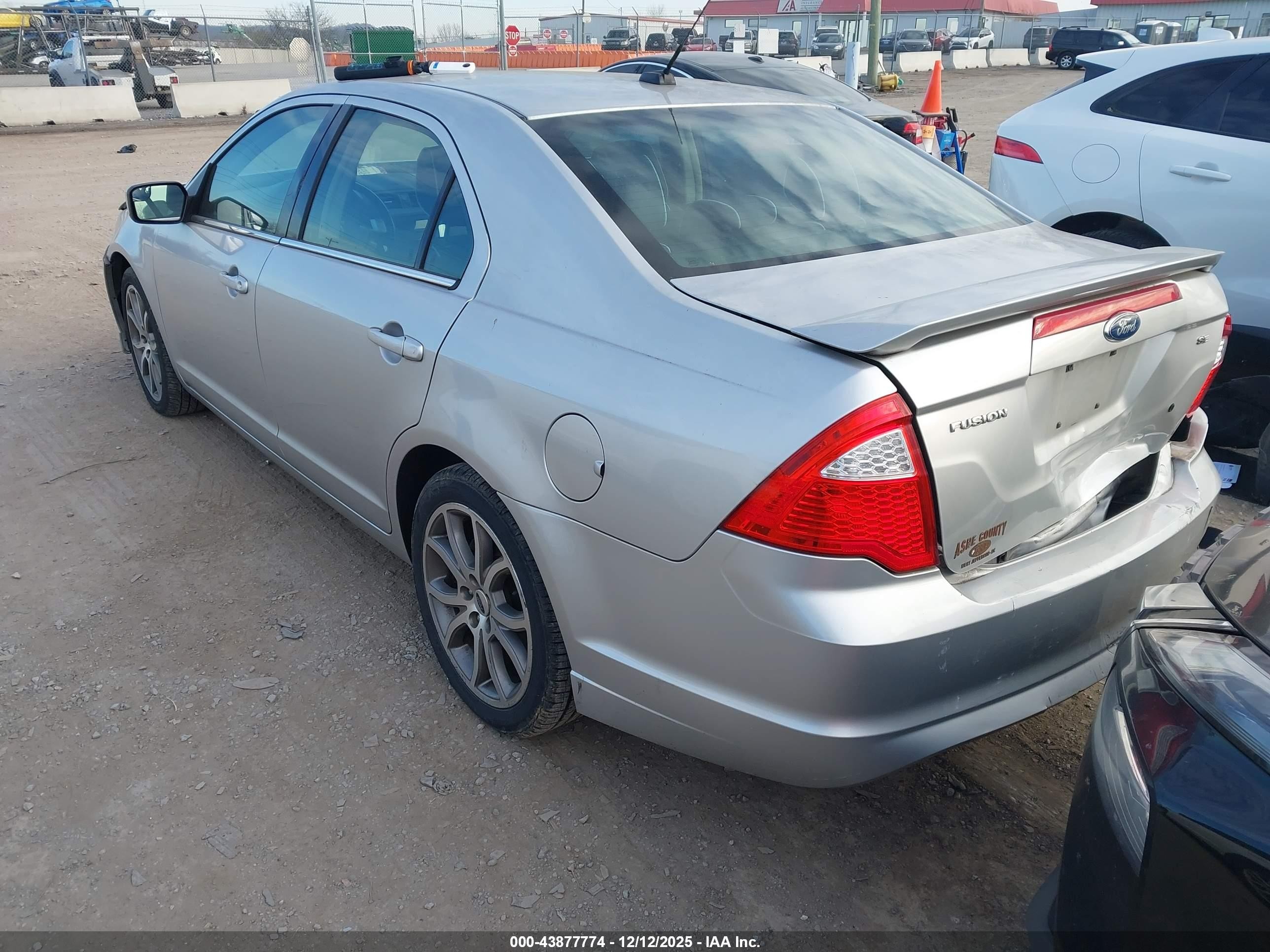 2012 Ford Fusion Se Silver vin: 3FAHP0HA6CR112906