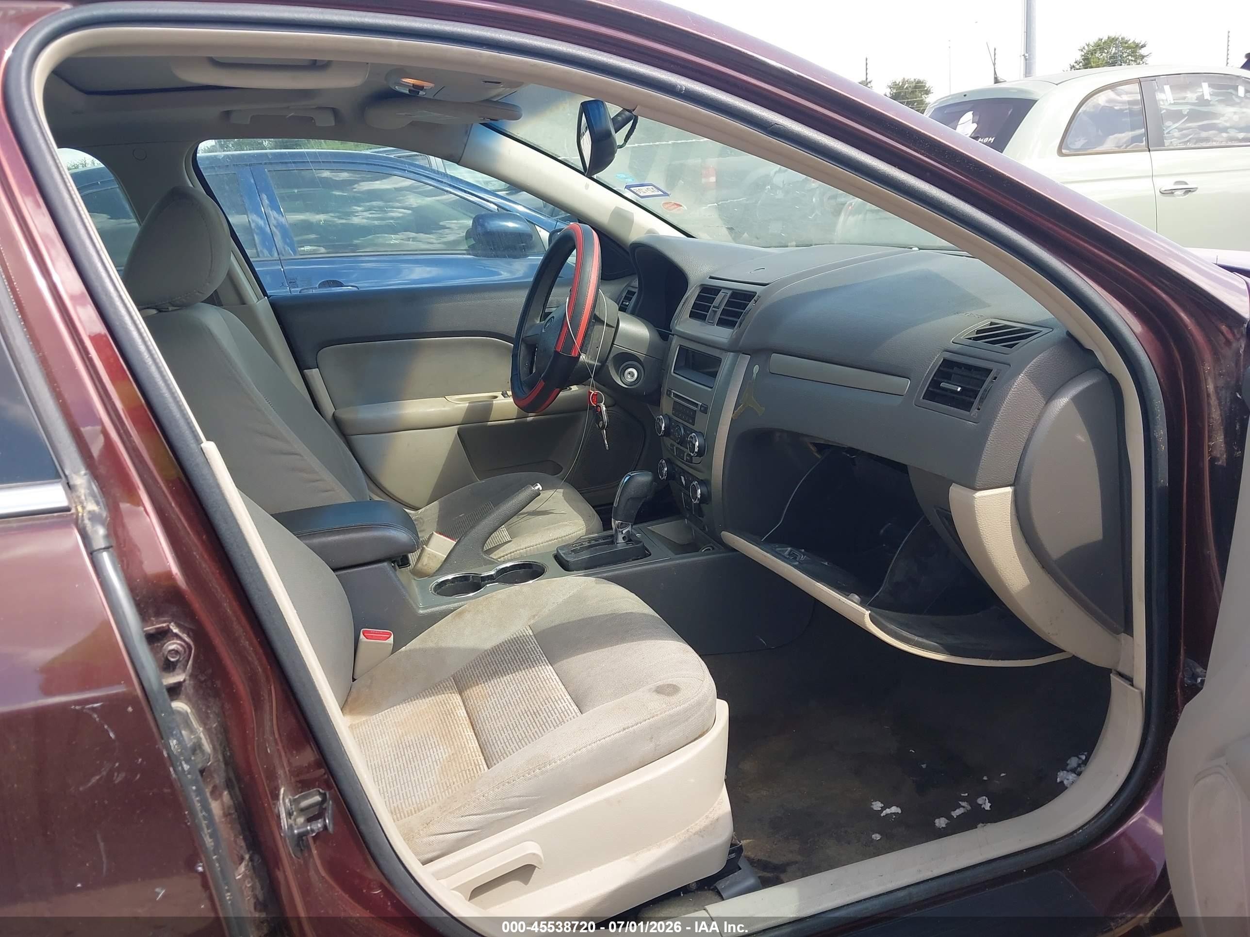 2012 Ford Fusion Se Purple vin: 3FAHP0HA6CR143752