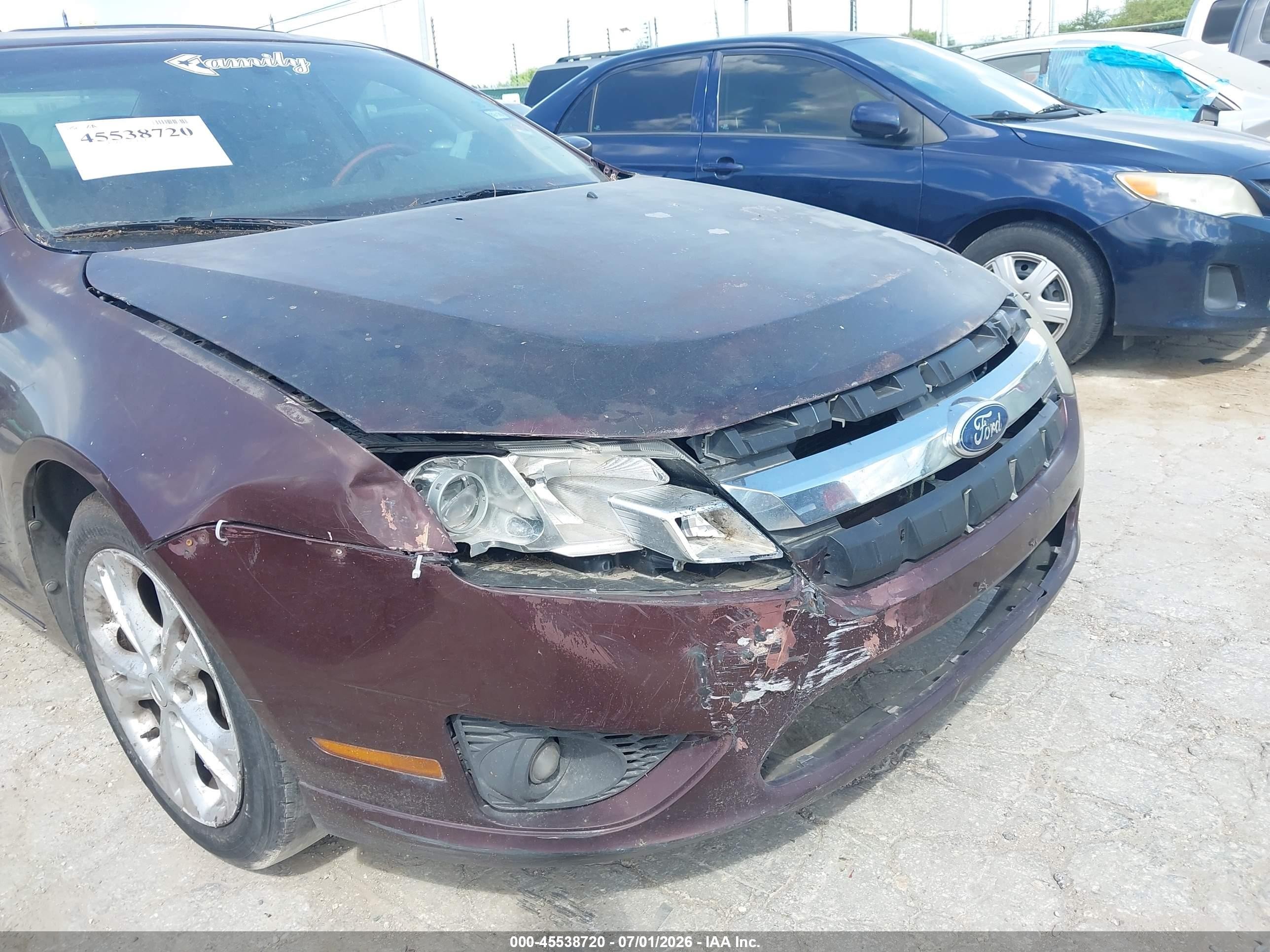 2012 Ford Fusion Se Purple vin: 3FAHP0HA6CR143752