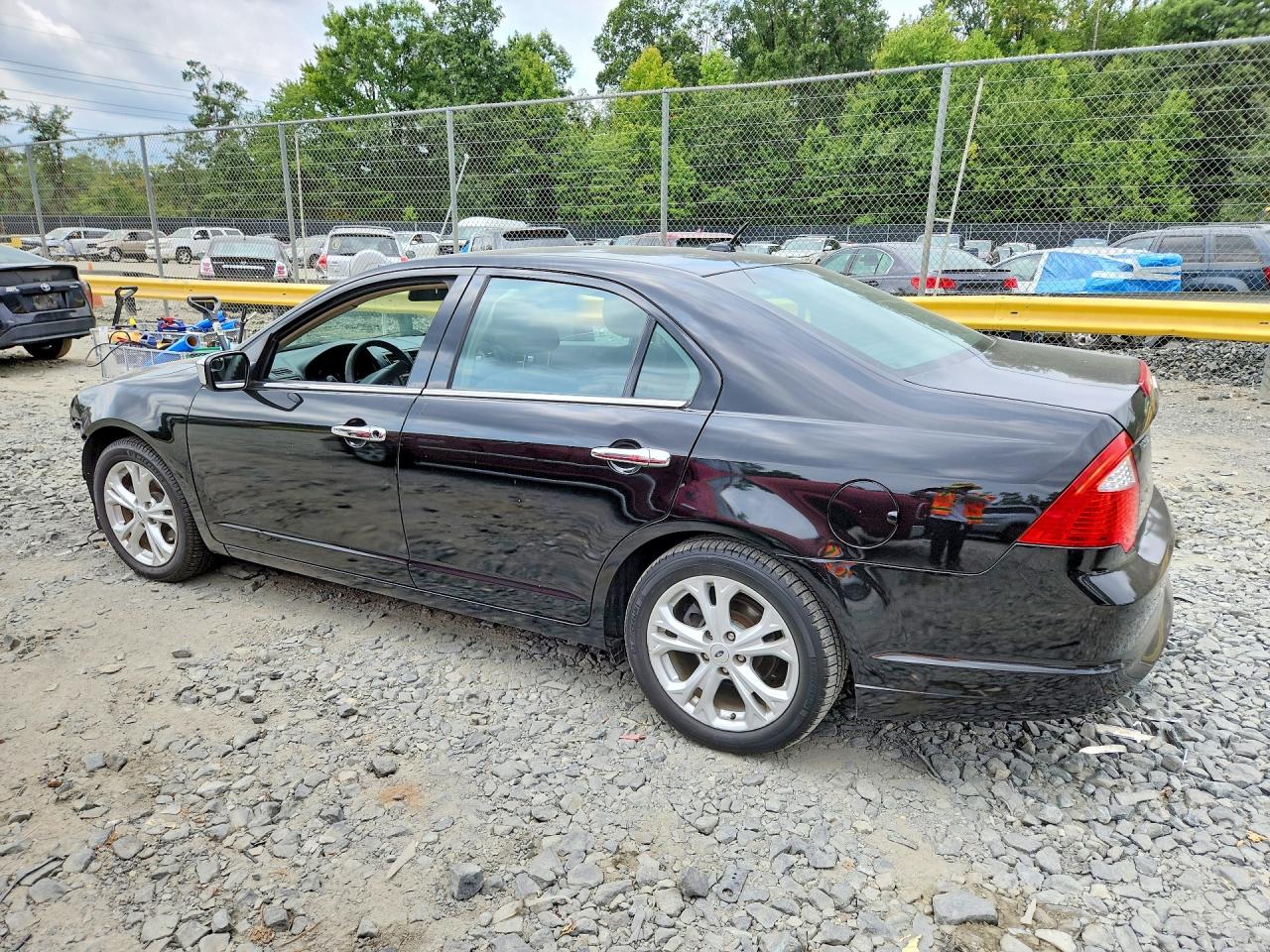 2012 Ford Fusion Se Black vin: 3FAHP0HA6CR145243