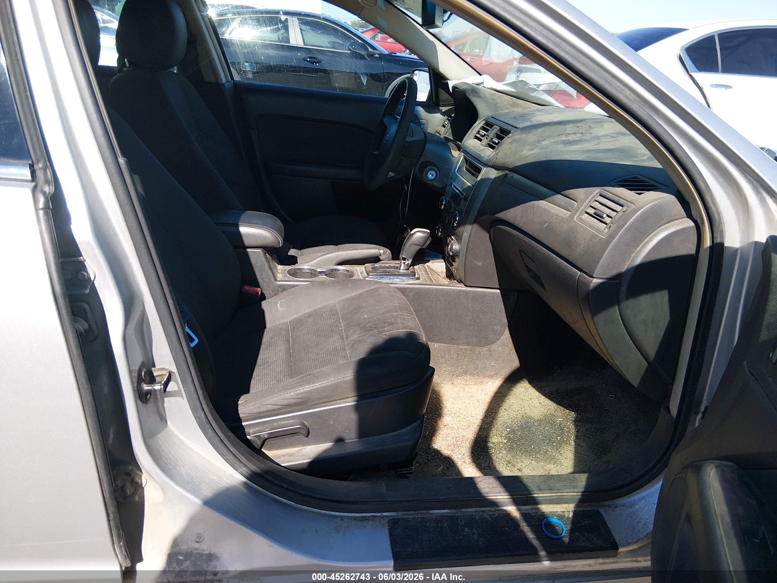 2012 Ford Fusion Se Silver vin: 3FAHP0HA6CR267357