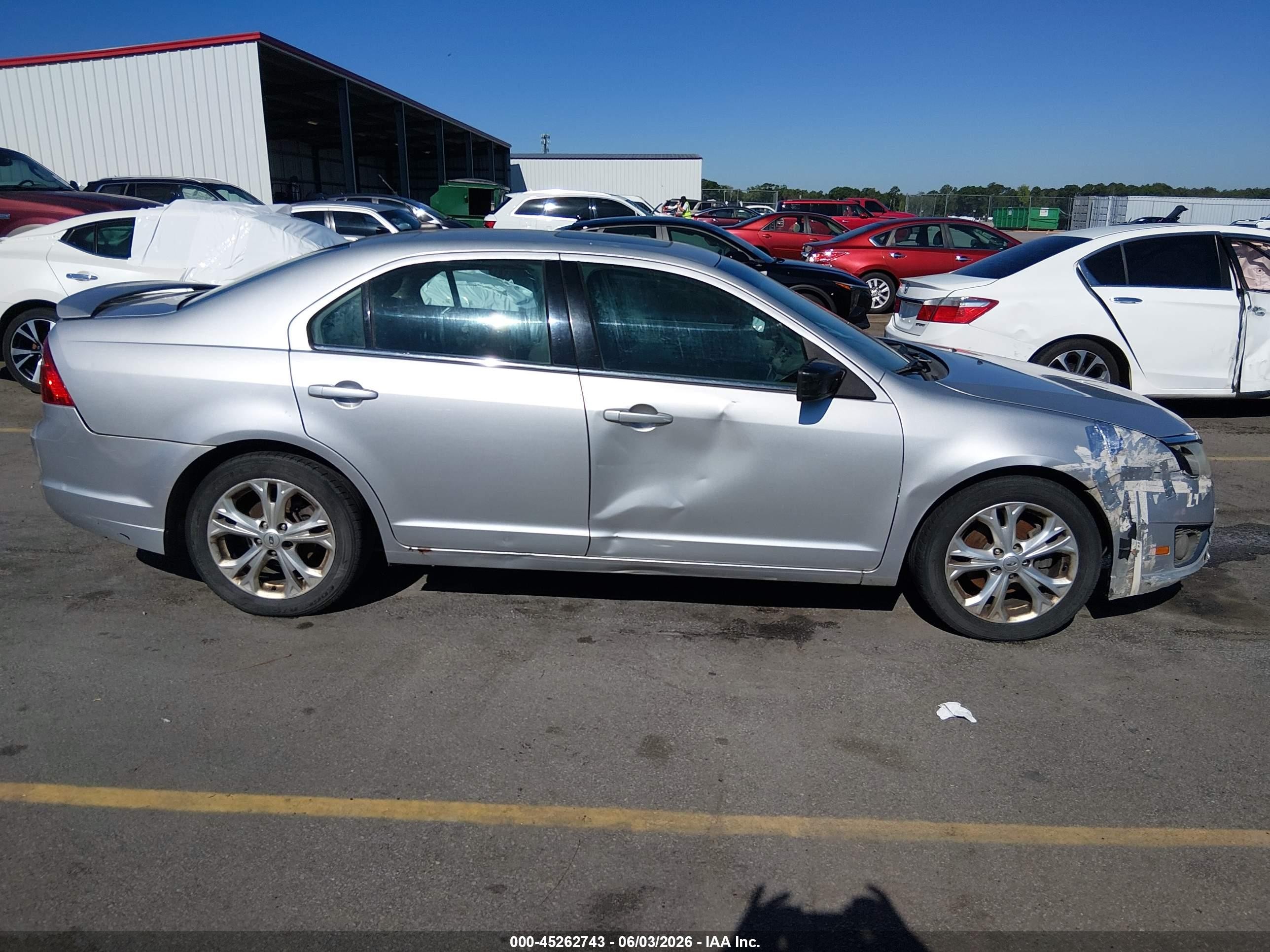 2012 Ford Fusion Se Silver vin: 3FAHP0HA6CR267357