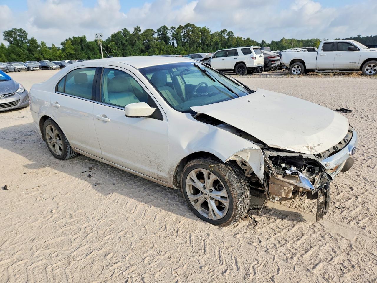 2012 Ford Fusion Se White vin: 3FAHP0HA6CR303614