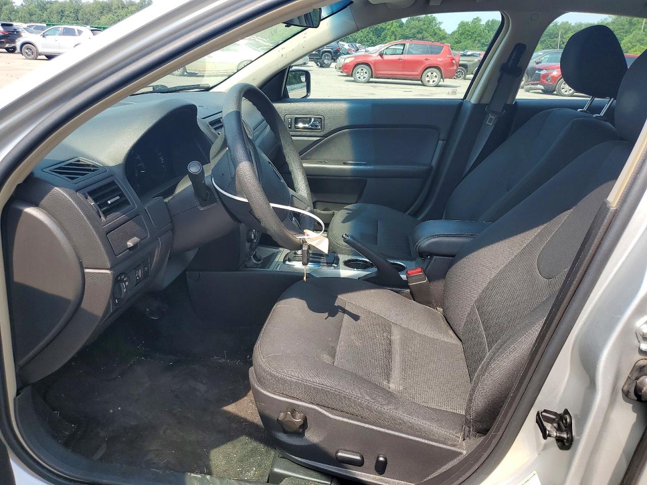 2012 Ford Fusion Se Серебряный vin: 3FAHP0HA6CR319618