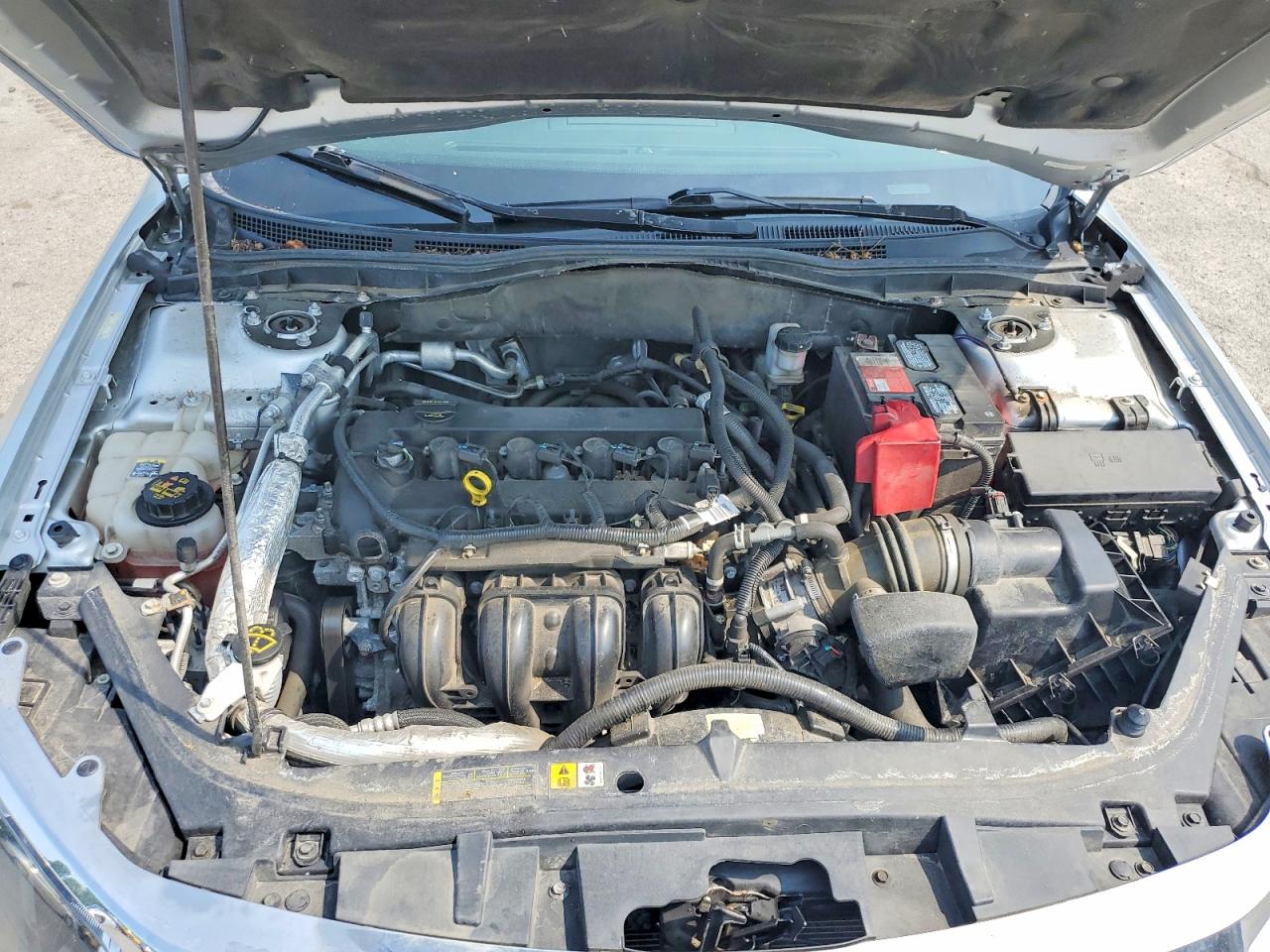 2012 Ford Fusion Se Серебряный vin: 3FAHP0HA6CR319618