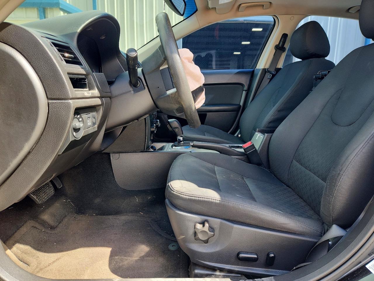 2012 Ford Fusion Черный vin: 3FAHP0HA6CR362209