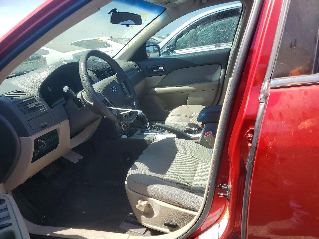 2012 Ford Fusion Se Красный vin: 3FAHP0HA6CR381908