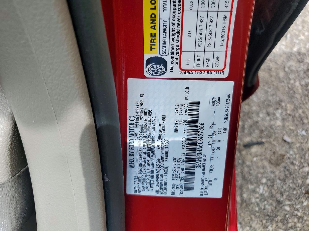 2012 Ford Fusion Se Red vin: 3FAHP0HA6CR427866